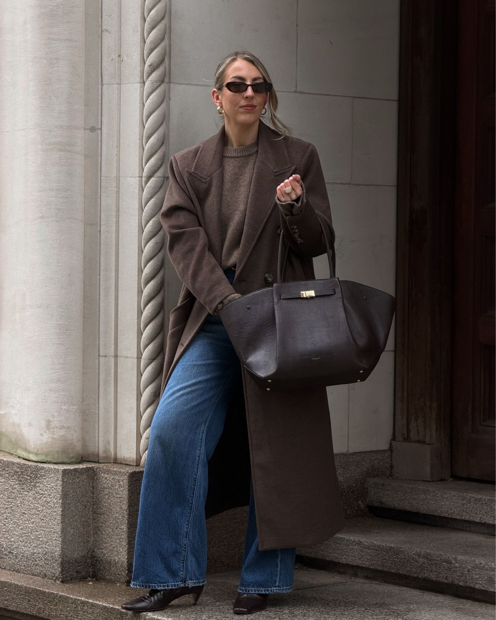 Oversized brown coat & wide leg denim jeans outfit 🤎👖 

Levi jeans, demellier bag, brown coat, brown jumper, brown ankle boots 

#LTKuk #LTKwinter #LTKstyletip