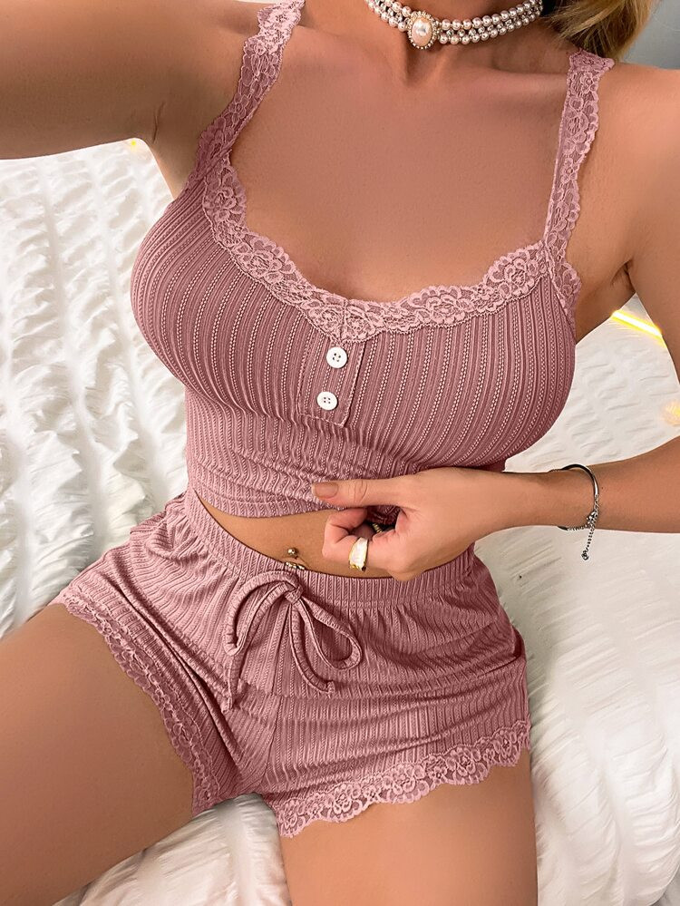 Crop Cami Top mit Kontrast Spitzen, Knopf vorne, & Shorts mit Pyjama Set | SHEIN