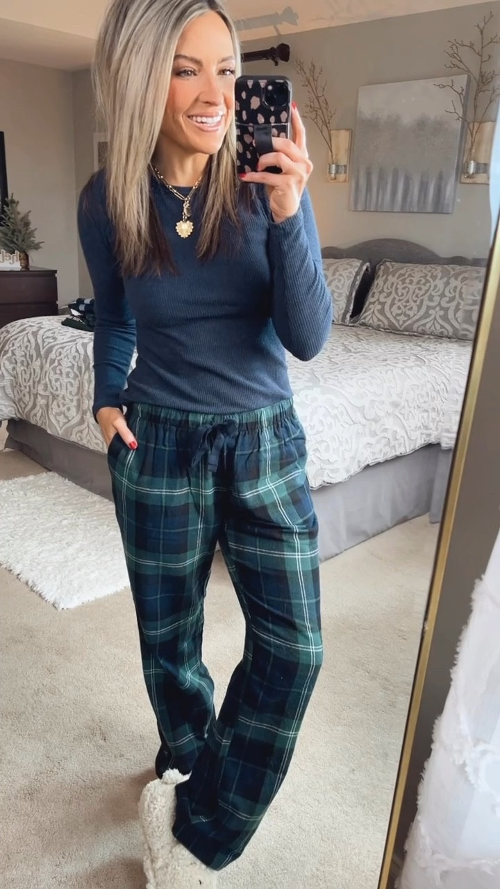 Matching pajamas is one of my favorite Christmas traditions! Grab them now while they’re fully stocked & on sale 


#LTKSaleAlert #LTKHoliday #LTKWatchNow