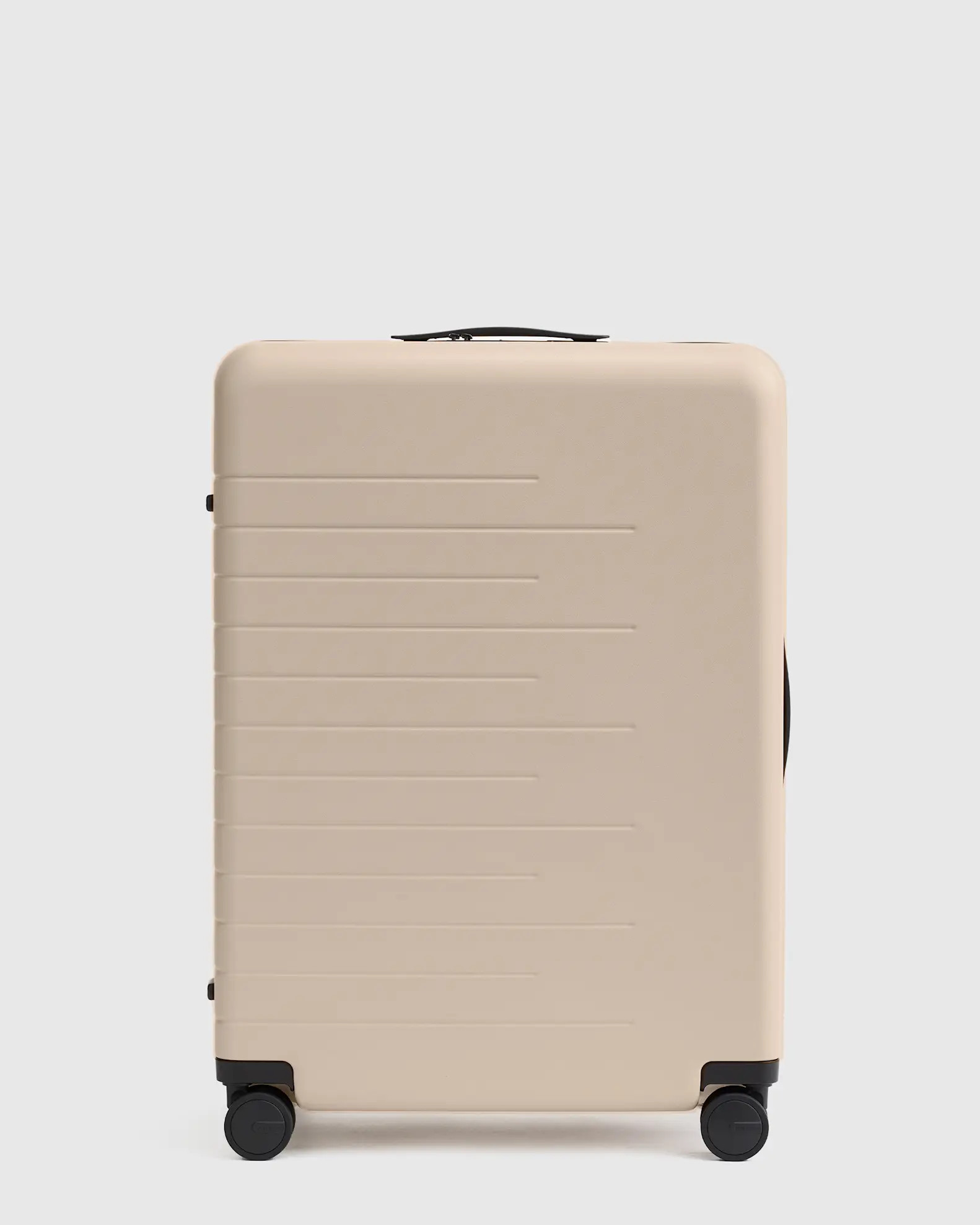 Check-In Hard Shell Suitcase - 24" | Quince
