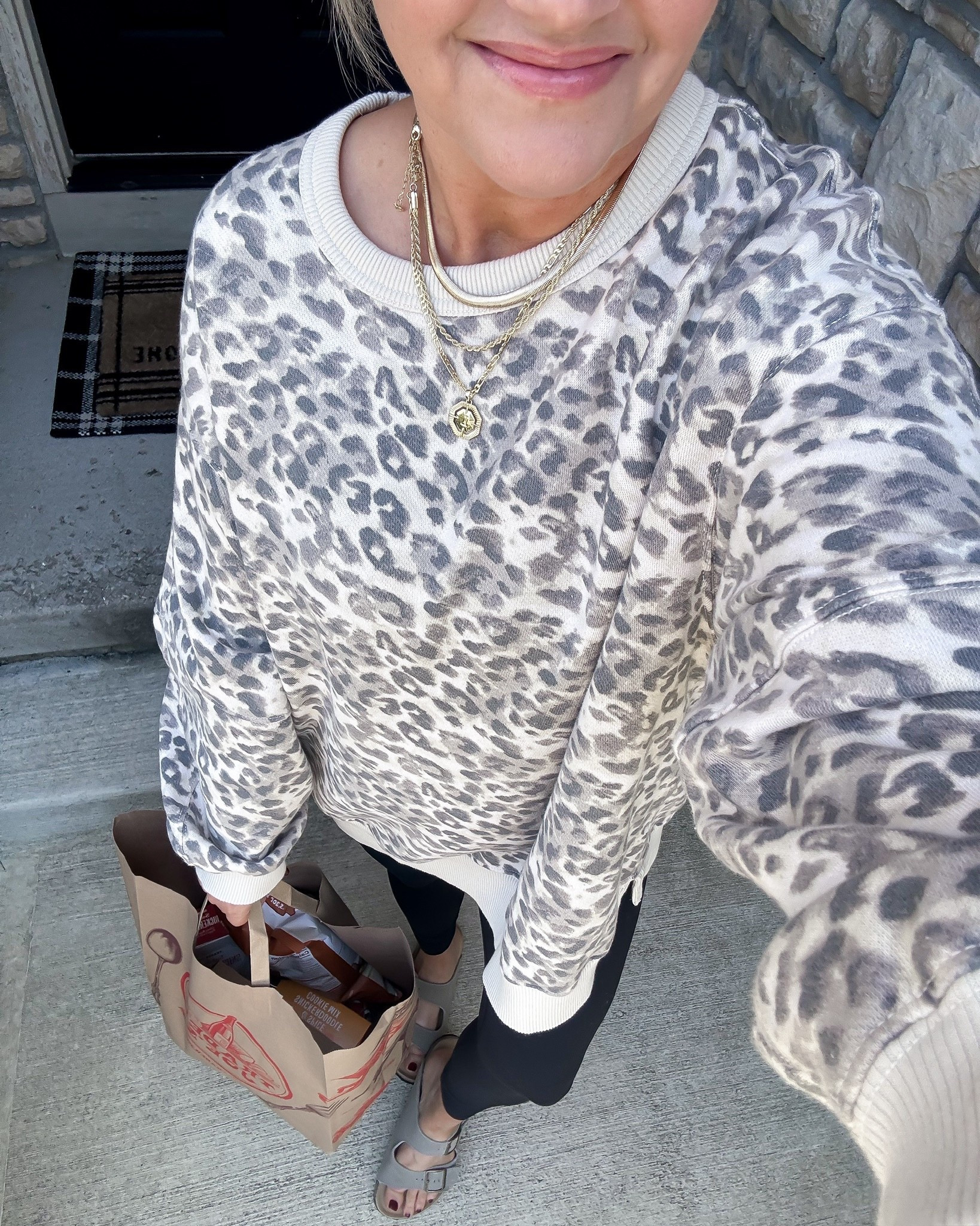 Leopard sweatshirt from Aerie! I’m in size small, runs oversized! 
Outfit of the day 
Aerie 




#LTKStyleTip #LTKActive #LTKFindsUnder50