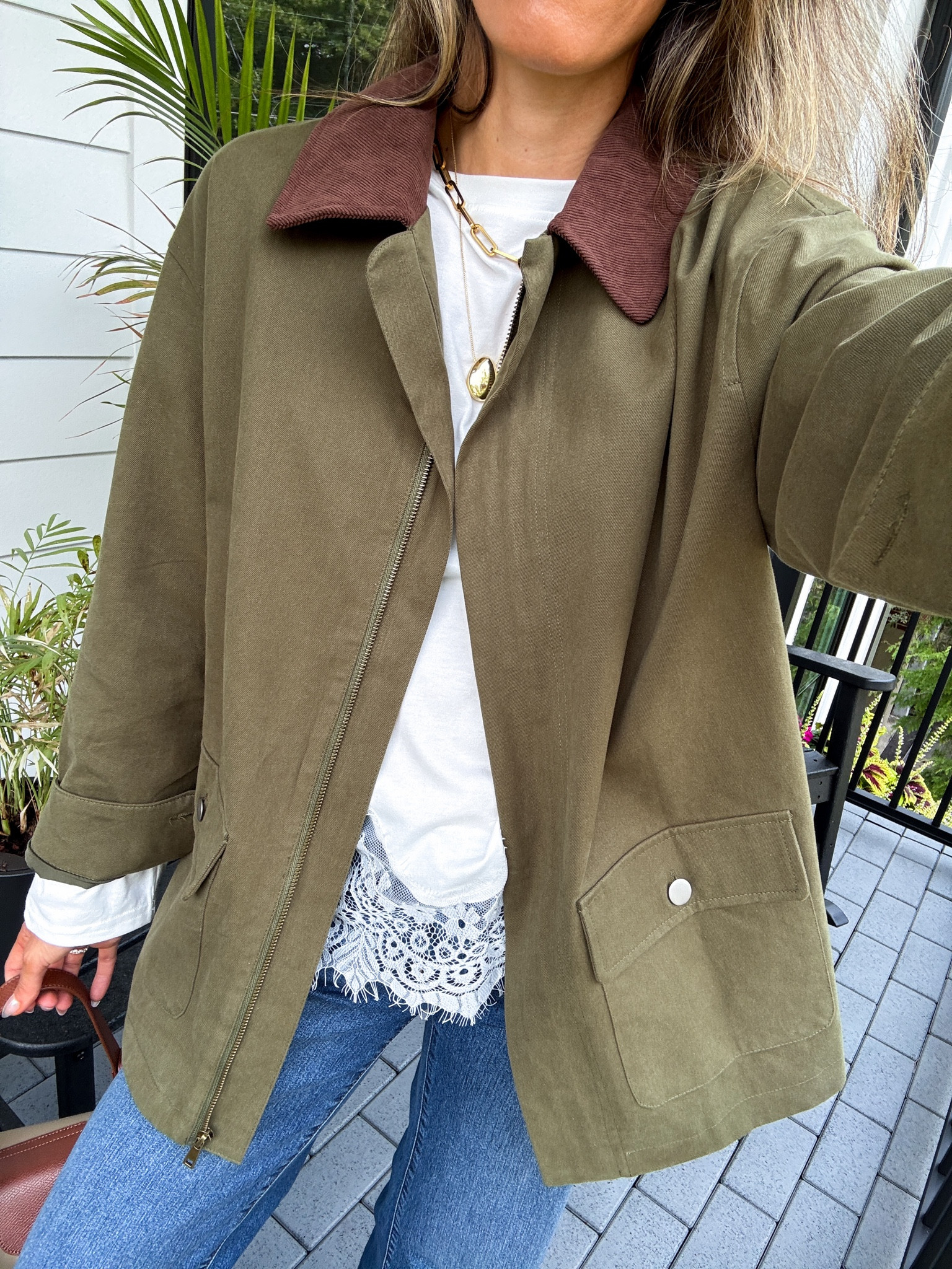 Barn jacket / field jacket - wearing a small

#LTKootd #LTKgrwm #LTKmomlife