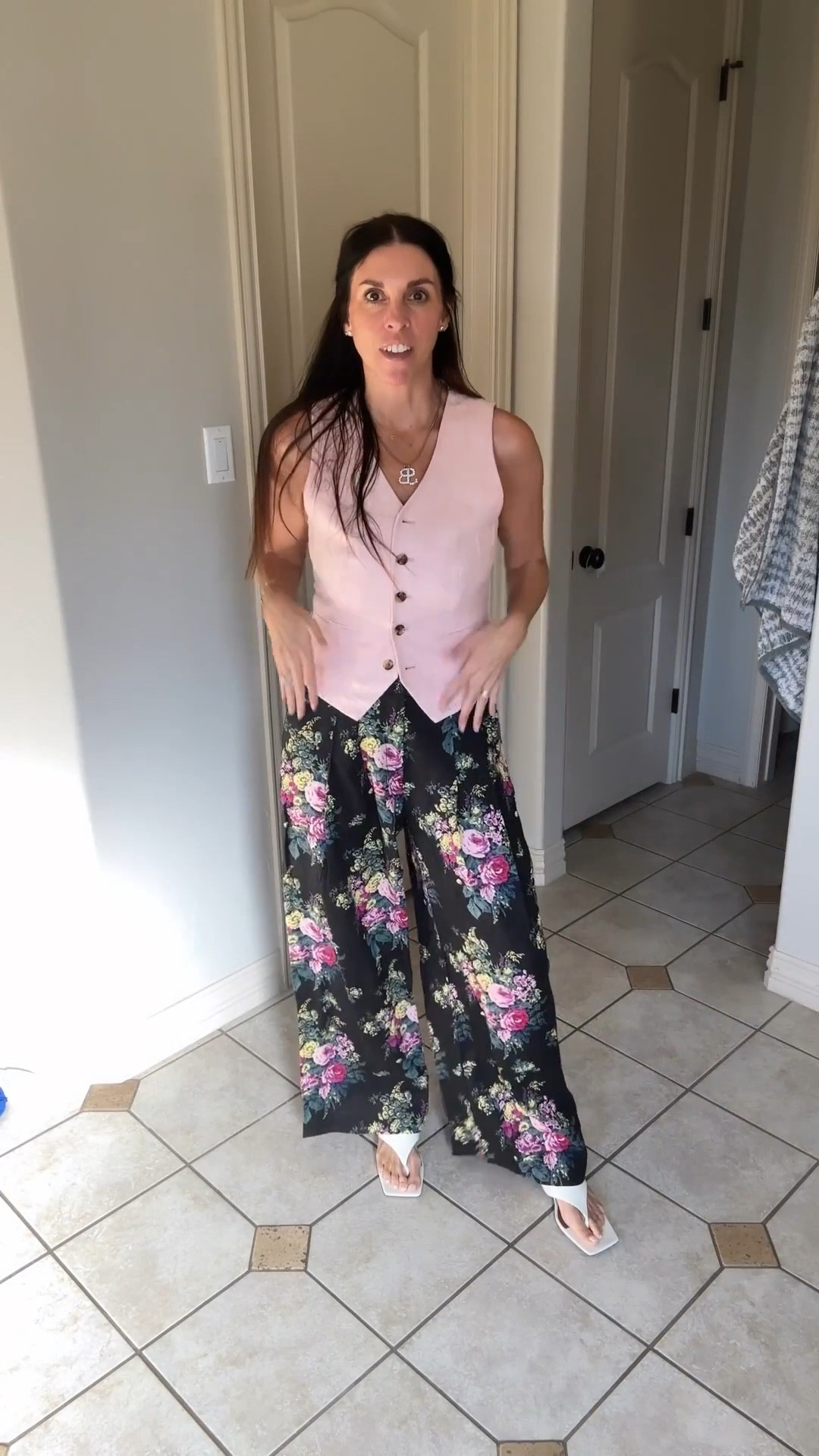 90s dinner vibes but make it 2025 🌸 Over 40 and still loving a vest moment—this Banana Republic medium (sold out- linked similar) fits like a dream. These floral wide-leg pants (Anthropologie, medium/reg) come in tall too but they were so long—and I’m 5’11 for reference. Zara sandals (old- linked similar) to finish the look. Perfect for dinner, drinks, or a night out when you want that effortless 90s cool-girl vibe

#LTKOver40