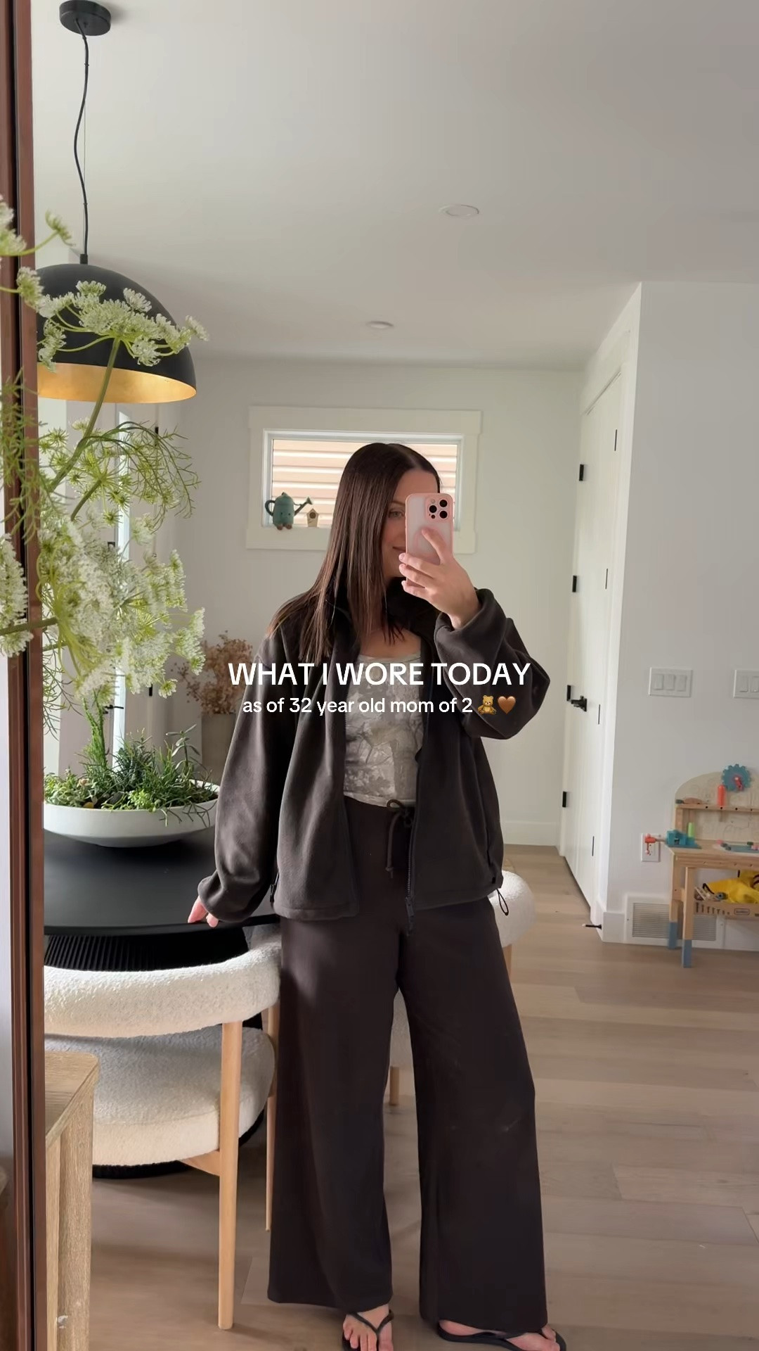Medium in everything 🤎🤎

#LTKfall #LTKmidsize #LTKstyletip