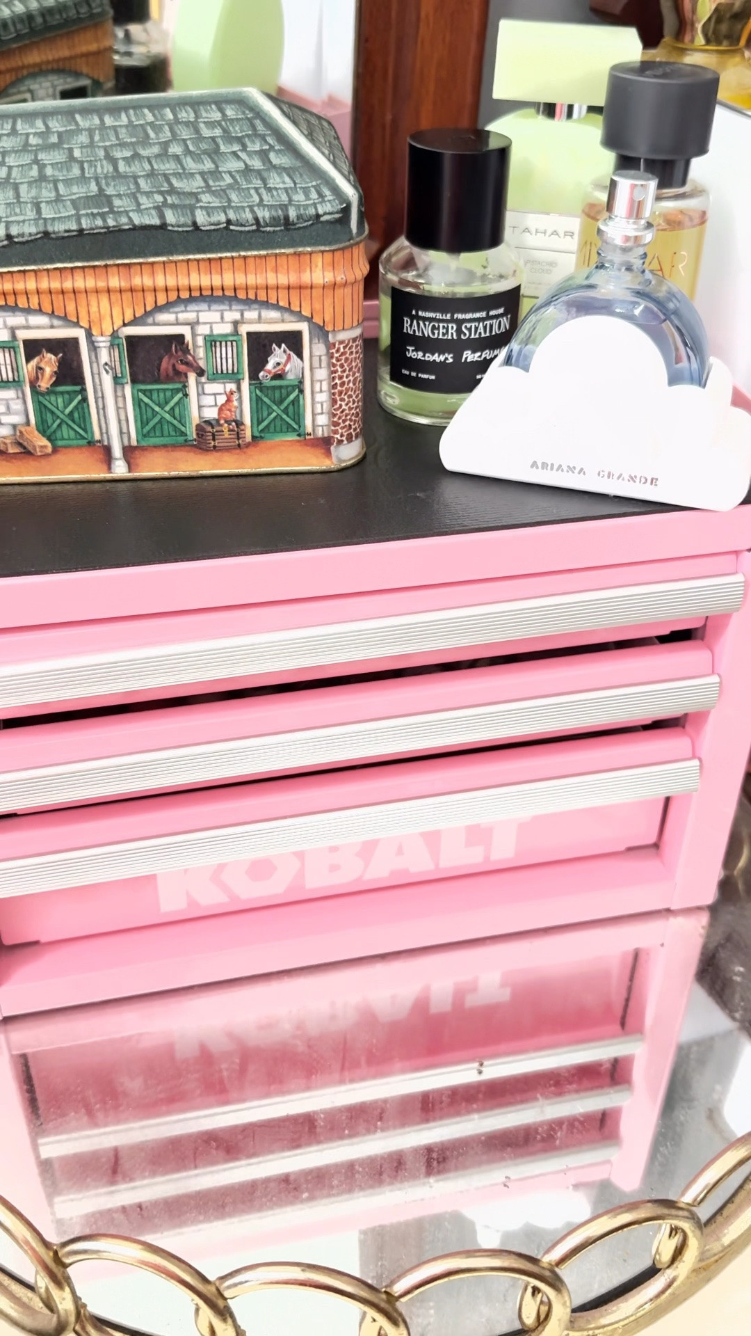 POV: the viral mini toolbox is now my makeup organizer 💋🧰🎀

Unboxing the pink mini Kobalt toolbox and turning it into the cutest little beauty storage setup ever. Obsessed with how perfectly it fits my lip products 🤍

Comes in so many colors and is perfect for storing:
✨ little lippies
✨ perfumes
✨ makeup brushes
✨ everyday beauty essentials

Linking it in my LTK 💕

#LTKBeauty #LTKHome #LTKSaleAlert
