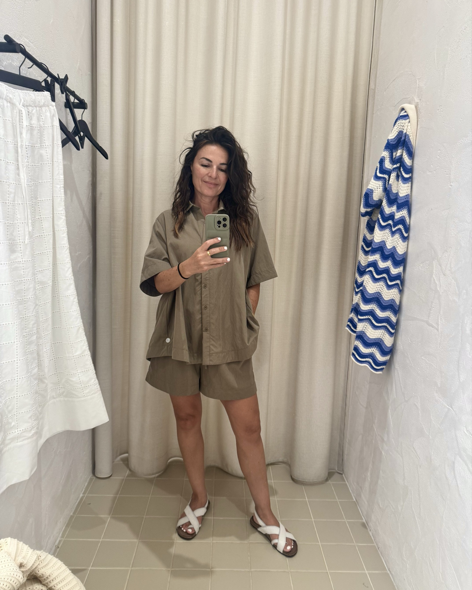 New set from Dissh 🤎
Shirt is very oversized 
I’m wearing size 8 in shirt 
Size 10 in shorts 
White pants - size 10 

#LTKaustralia #LTKsummer