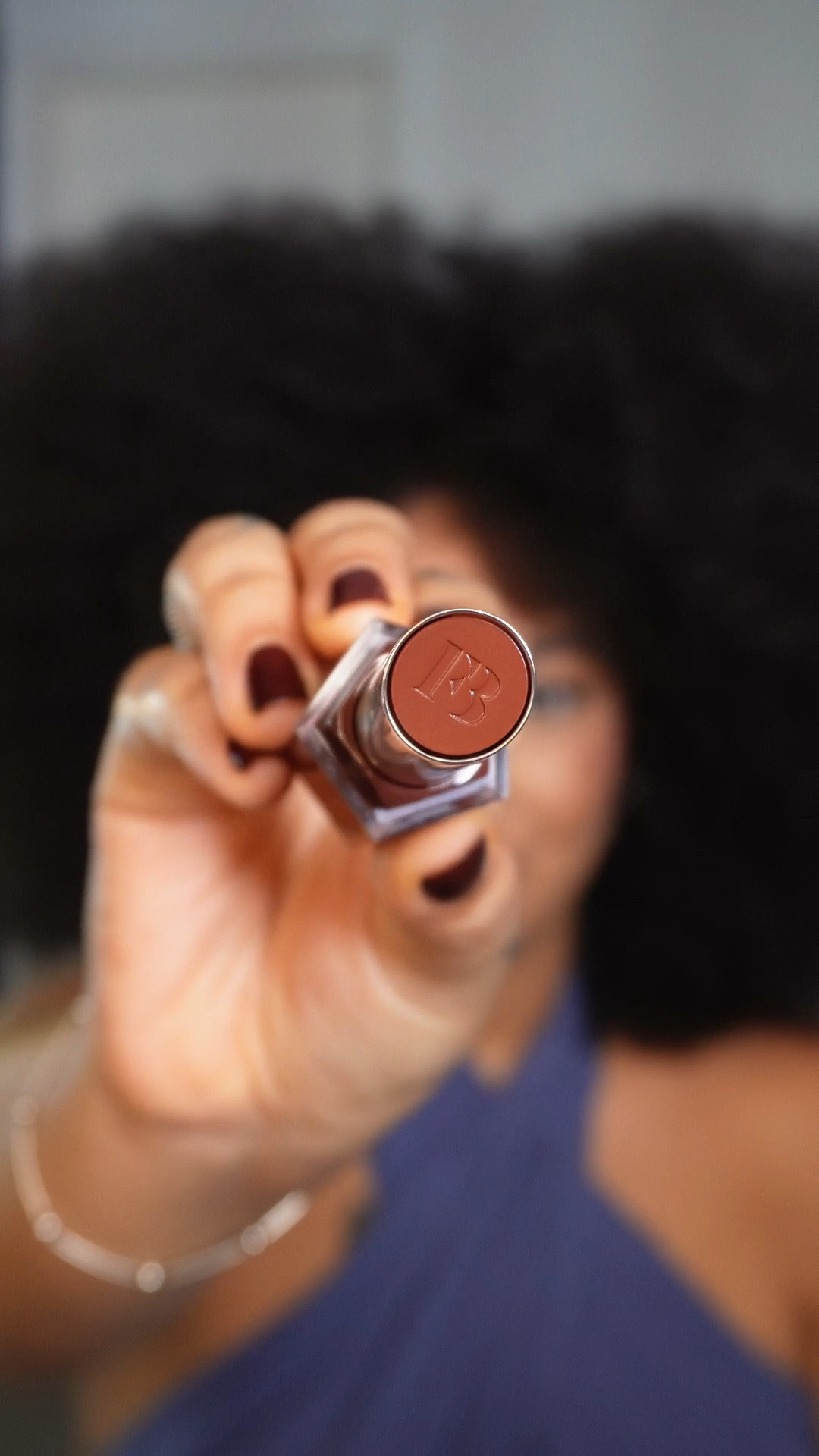 Gloss bomb stix Fenty Beauty • Hot Chocolit 

#LTKbrasil #LTKdicadeestilo #LTKbeleza