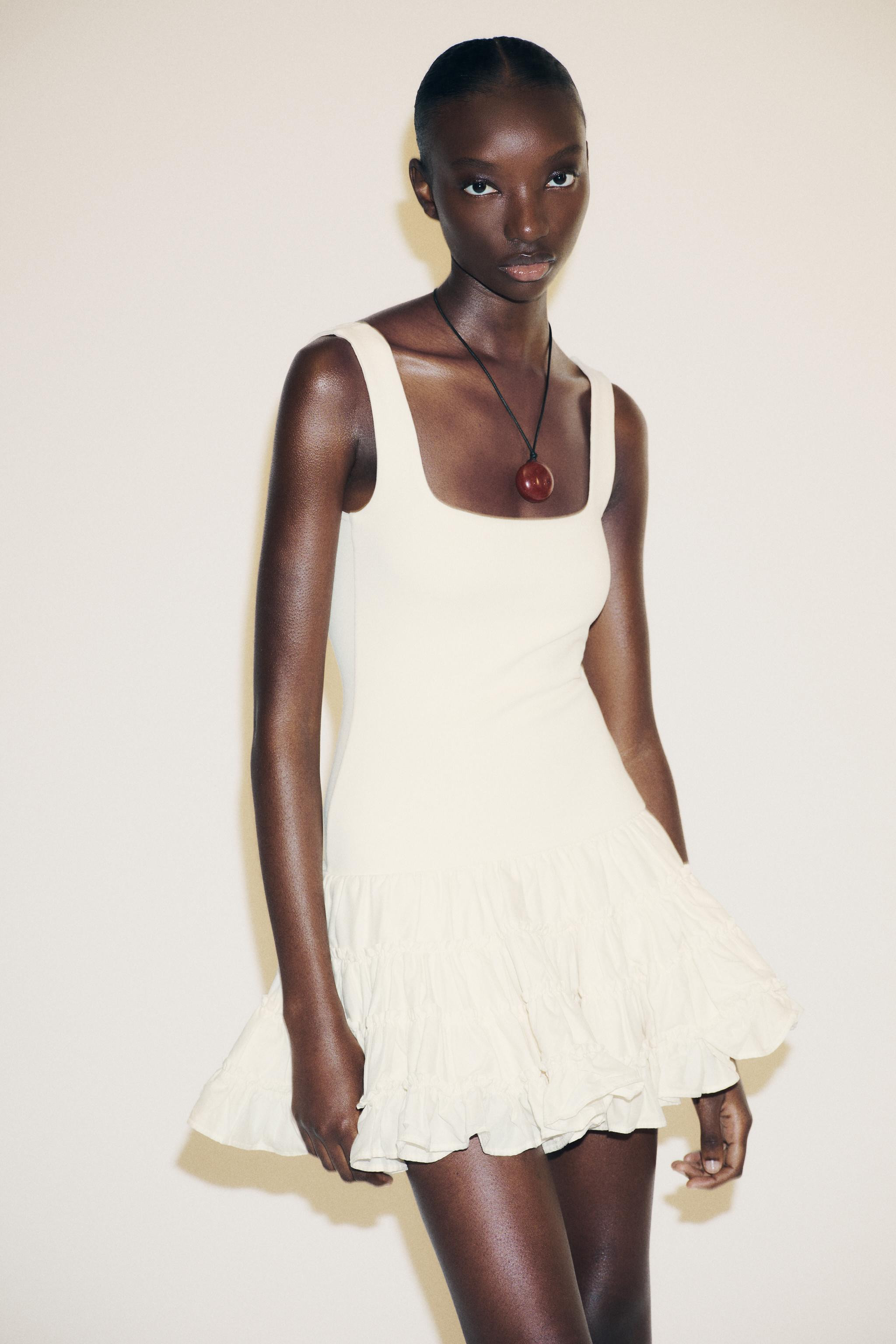 CONTRASTING VOLUMINOUS DRESS | Zara US