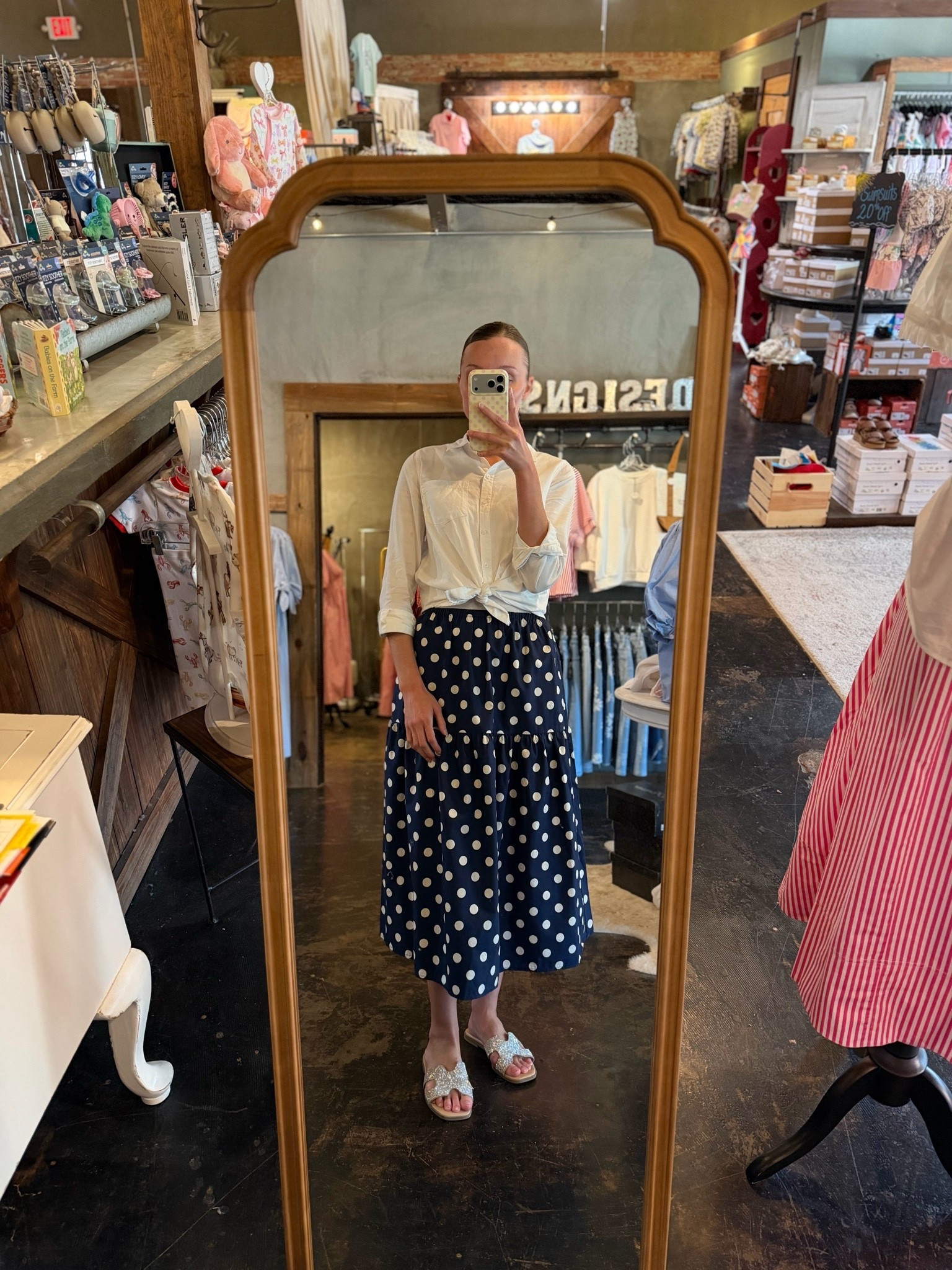Today’s look is linked! 💙 From my polka dot skirt to my phone case 🌸

#LTKootd #LTKSaleAlert