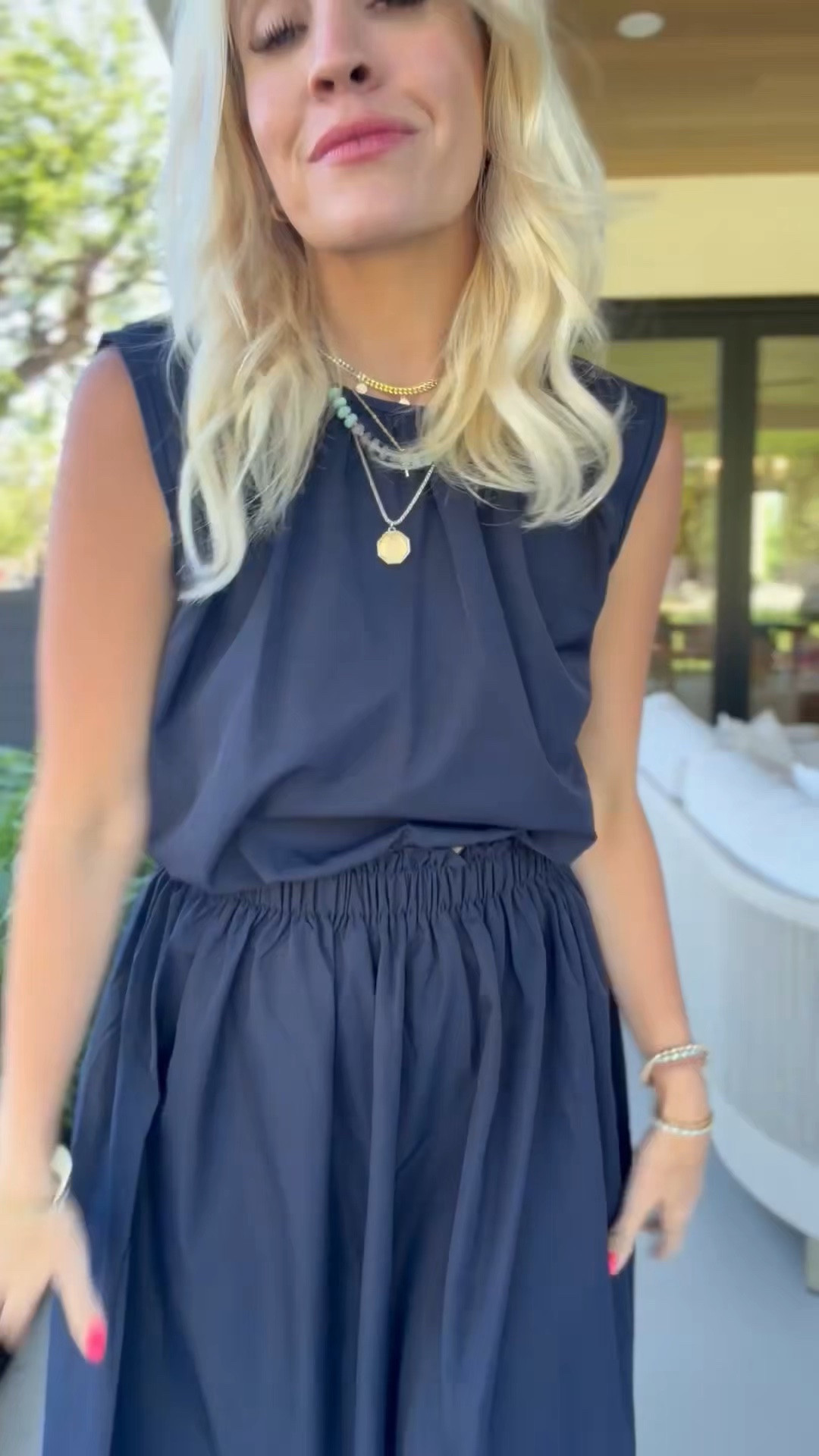 If you’re a teacher wanting easy outfits that look expensive I’ve got you!
