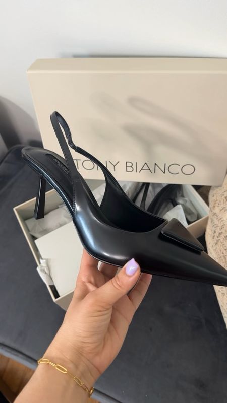 Tony Bianco sling back heels. TTS and comes in white and silver too! 🥲🛍️👠❤️

#LTKShoeCrush #LTKWorkwear #LTKVideo