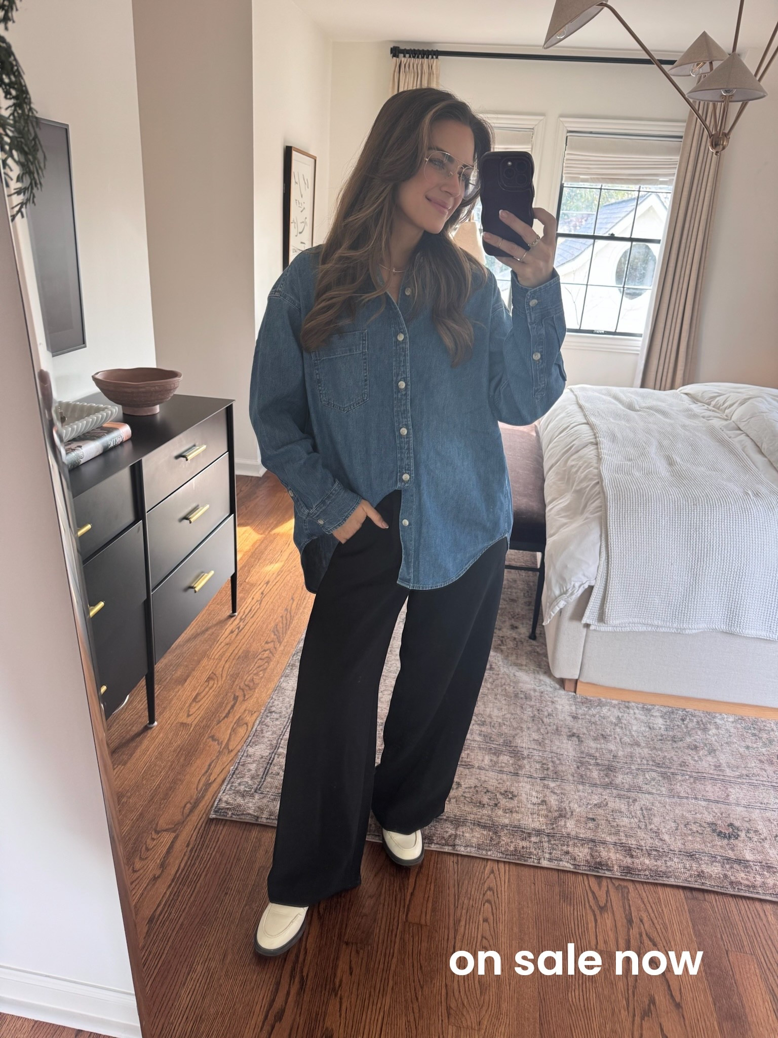 ARITZIA HAUL✨ up to 50% off everything
Pants - small
Denim shirt - small



#LTKSaleAlert #LTKootd #LTKgrwm