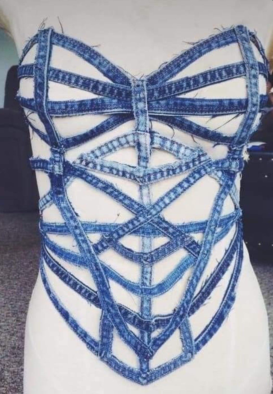 Denim corset love 💙👖✨

omg how cute is this denim corset? 
During my Pinterest scroll this popped up and I was like omg dead. But obviously something under it… even just like a nude bodysuit or tank. Or if you want same make it more western/peasant a cute ruffle white of the shoulders blouse would be super cute under it ✨

Tagging my favorite denim corset/tanks/tops I’m obsessing over right now. Categorizing as country concert fit or date night fit or cool as heck fit 😎

#LTKParties #LTKBeauty #LTKStyleTip
