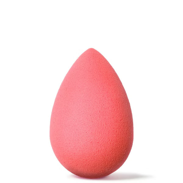 Beautyblender Blusher Cheeky Sponge | Look Fantastic (ROW)