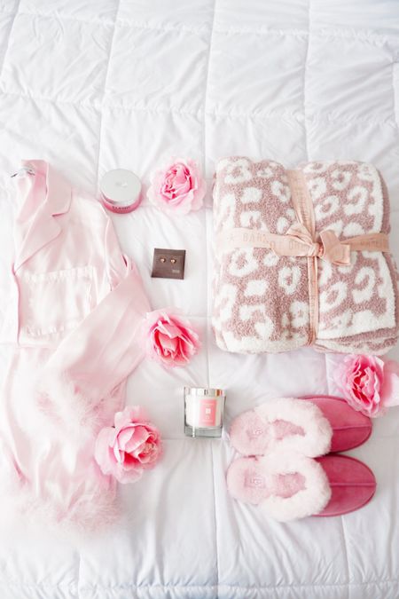 Pink Valentine’s Day gifts 

#LTKSeasonal #LTKstyletip #LTKGiftGuide