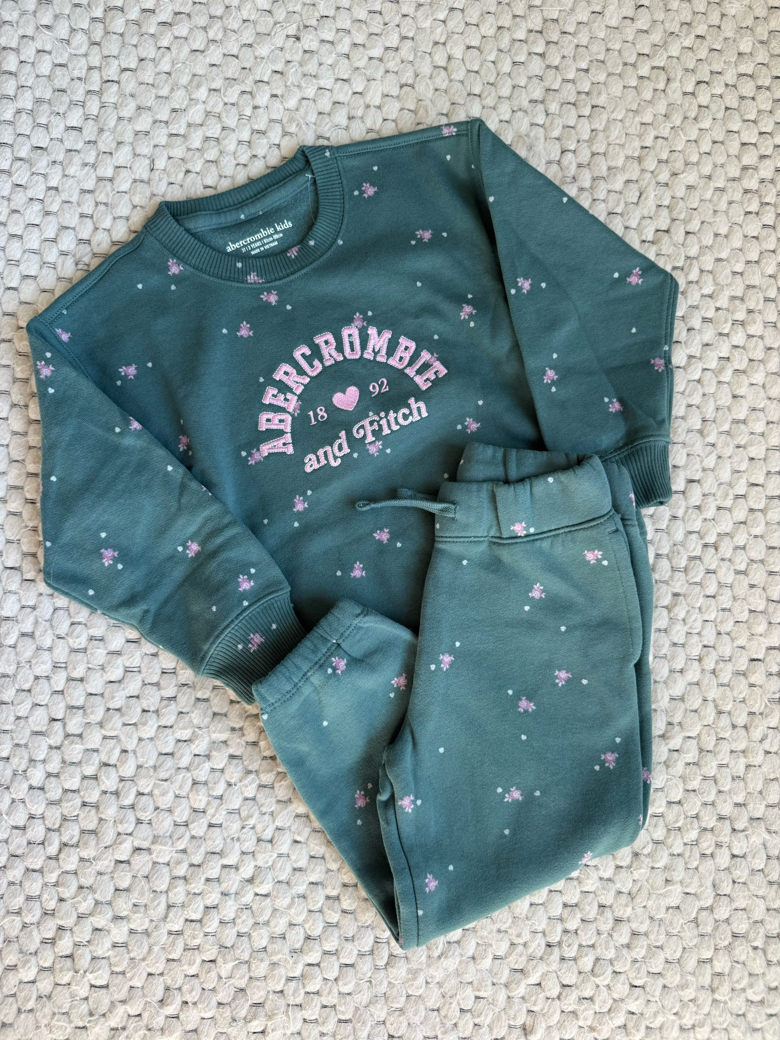 Abercrombie kids 
Fall wardrobe 
Fall kids sets
Winter kids clothing
