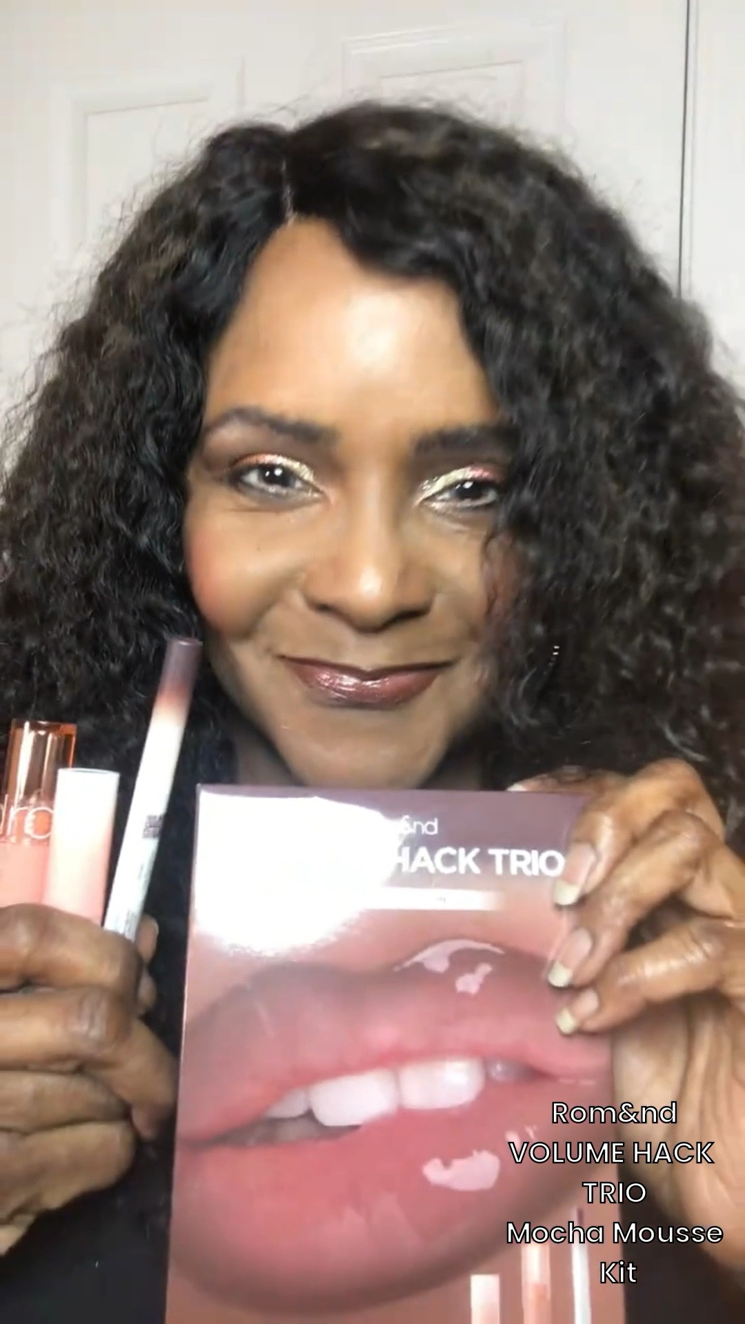 Plumping Lip combos are my go to when I need to hydrate my lips and elevate my makeup.  I tried the Rom&nd trio in mocha mousse and love it.  It does not hurt it gently  plumps my lips. it comes with everything you need to create a gorgeous lip. Do you love this trip as much as I do? Click the link and get it today.  Follow me for more content.  #lip #lipgloss

#LTKBeauty #LTKgrwm