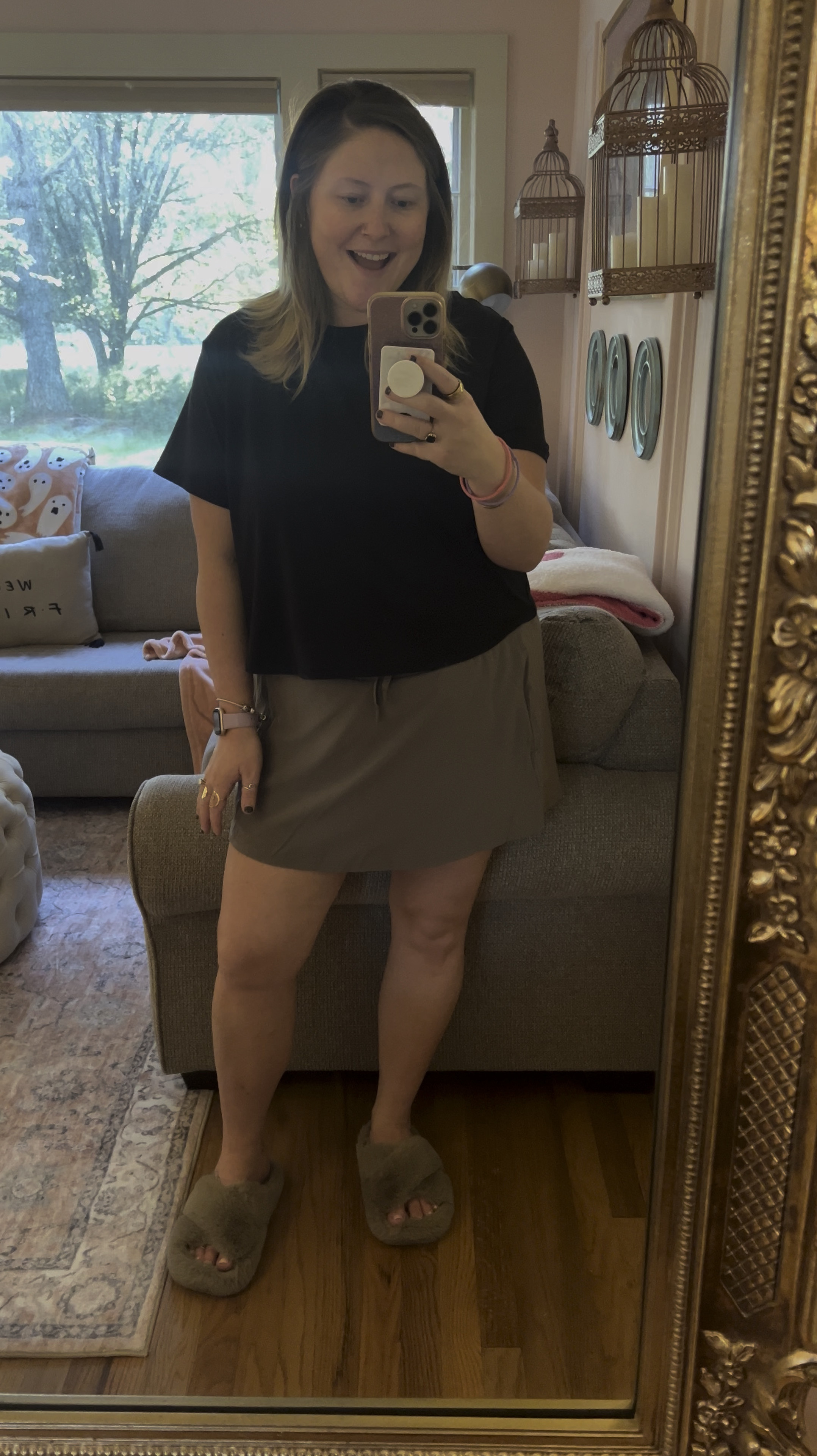 Obsessed with today’s workout outfit. Wearing XXL in both. 😘

#LTKFitness #LTKActive #LTKMidsize