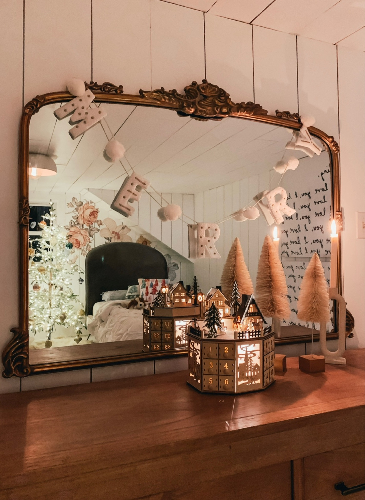 My favorite Arhaus advent calendars 🙌🏻❤️

#LTKGiftGuide #LTKHoliday #LTKSeasonal