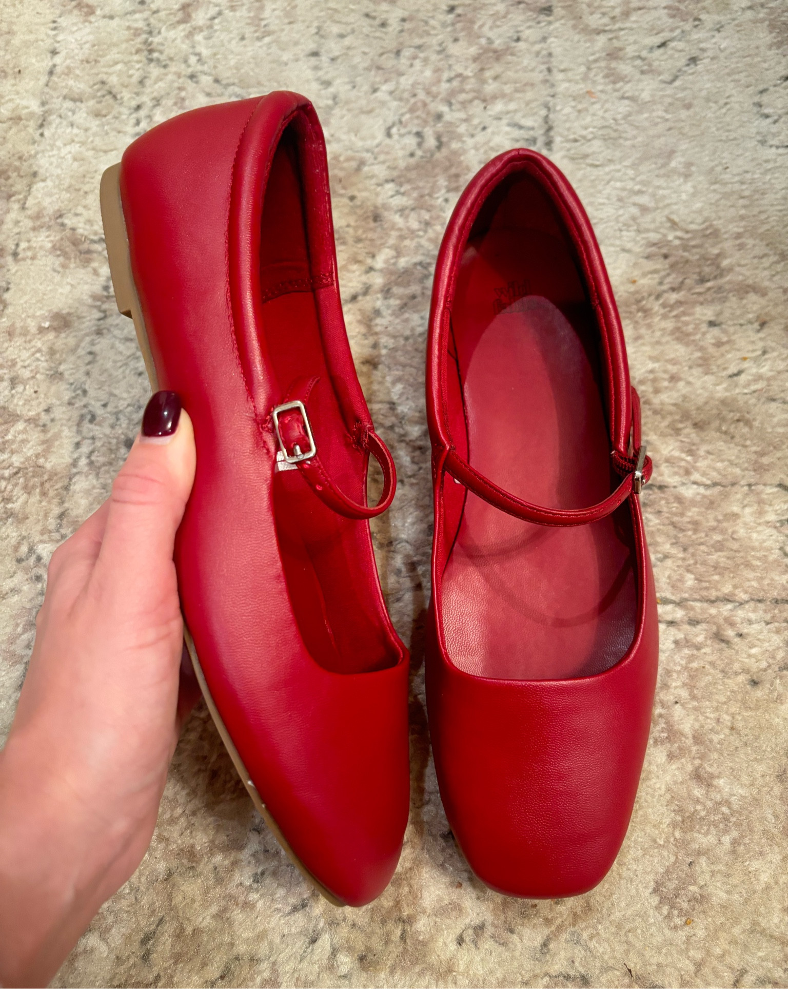 I love this ballet flat with a pop of color for fall! The red is gorgeous! These shoes are true to size. 
Fall fashion, target, shoes, target, fall fashion, target, fashion, finds

#LTKStyleTip #LTKFindsUnder100 #LTKFindsUnder50