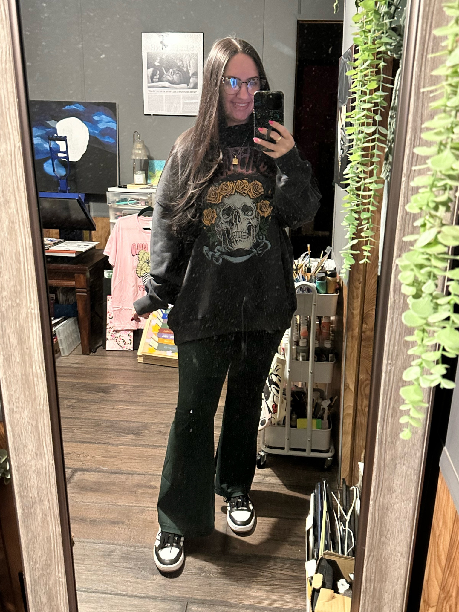 Comfy cozy mom outfit | American Eagle favs | flare leggings | vans

#LTKMidsize #LTKStyleTip #LTKFindsUnder50