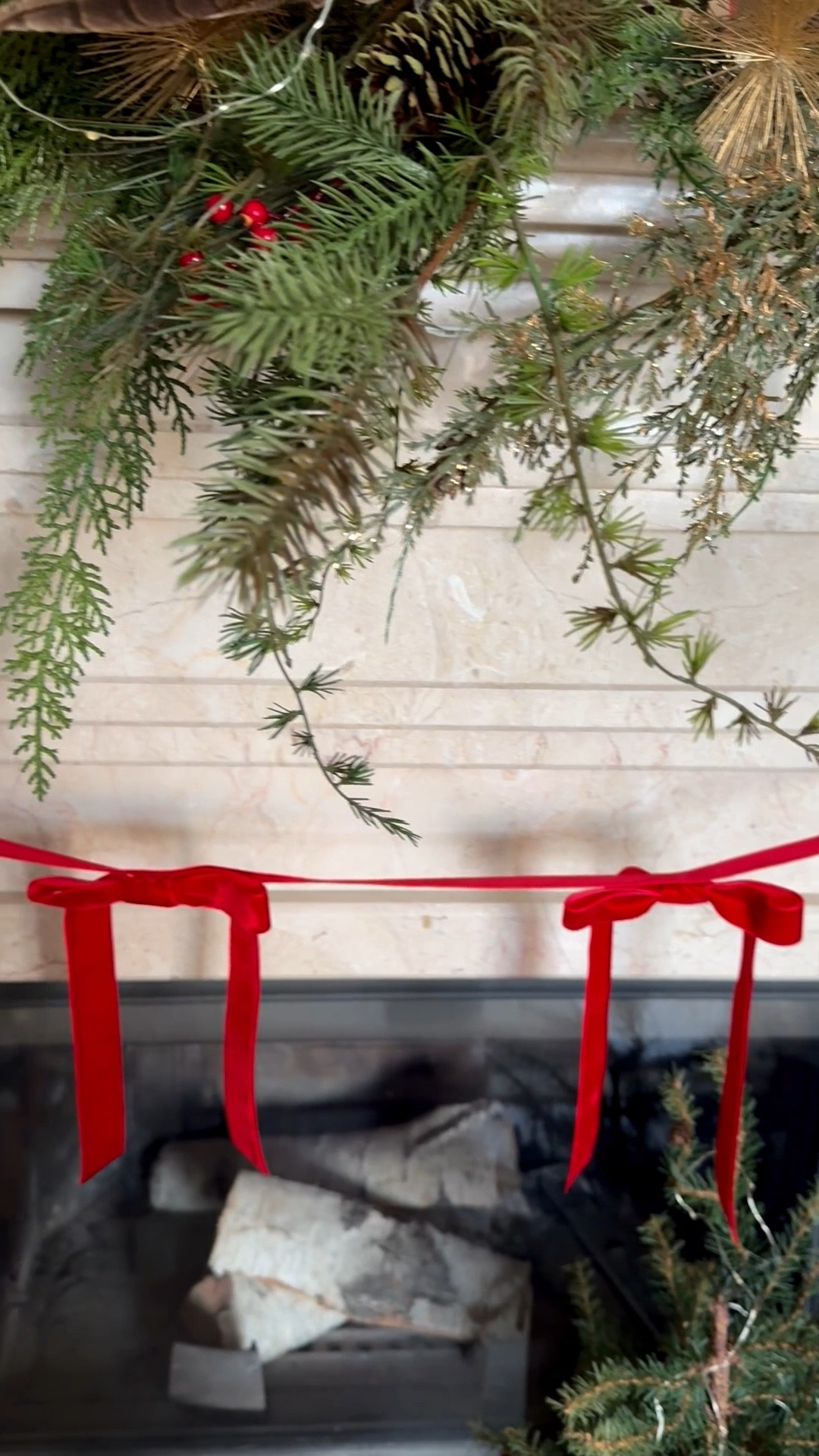 Finally found the perfect velvet bow garland for our Christmas mantel! I’m obsessed 😍

#LTKHoliday #LTKFindsUnder50 #LTKHome