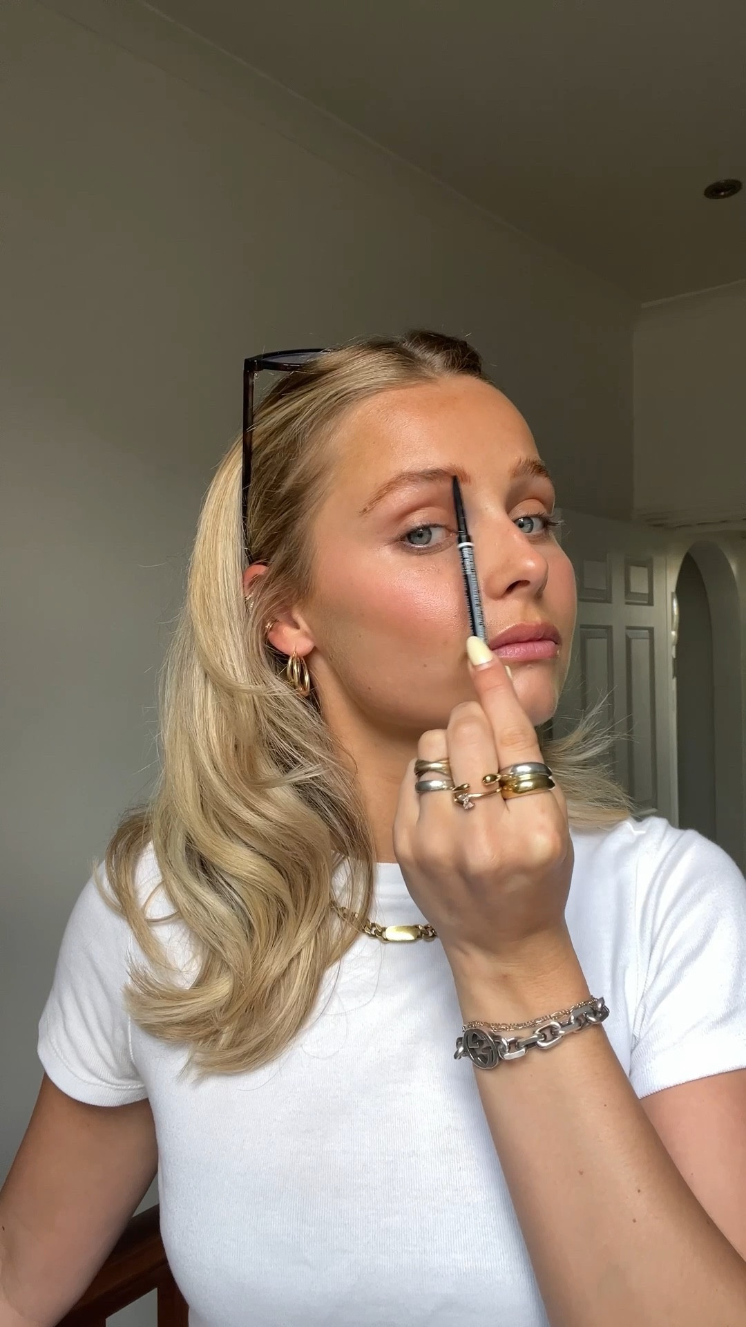 Light everyday summer make up x 

#LTKbeauty #LTKsummer