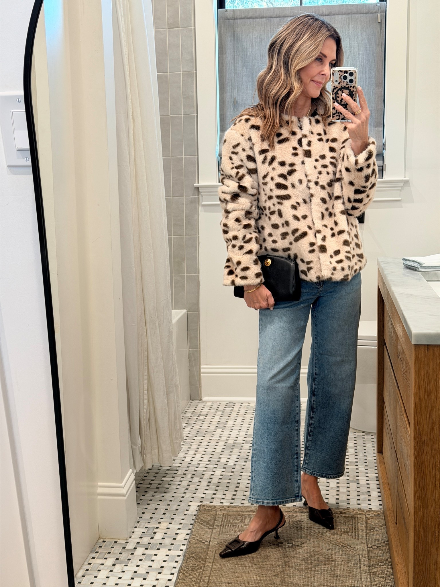 Love this faux fur coat from Target! The print and cut are a little more clic and dressy. TTS 
-Madewell jeans. TTS I’m 5’6”
