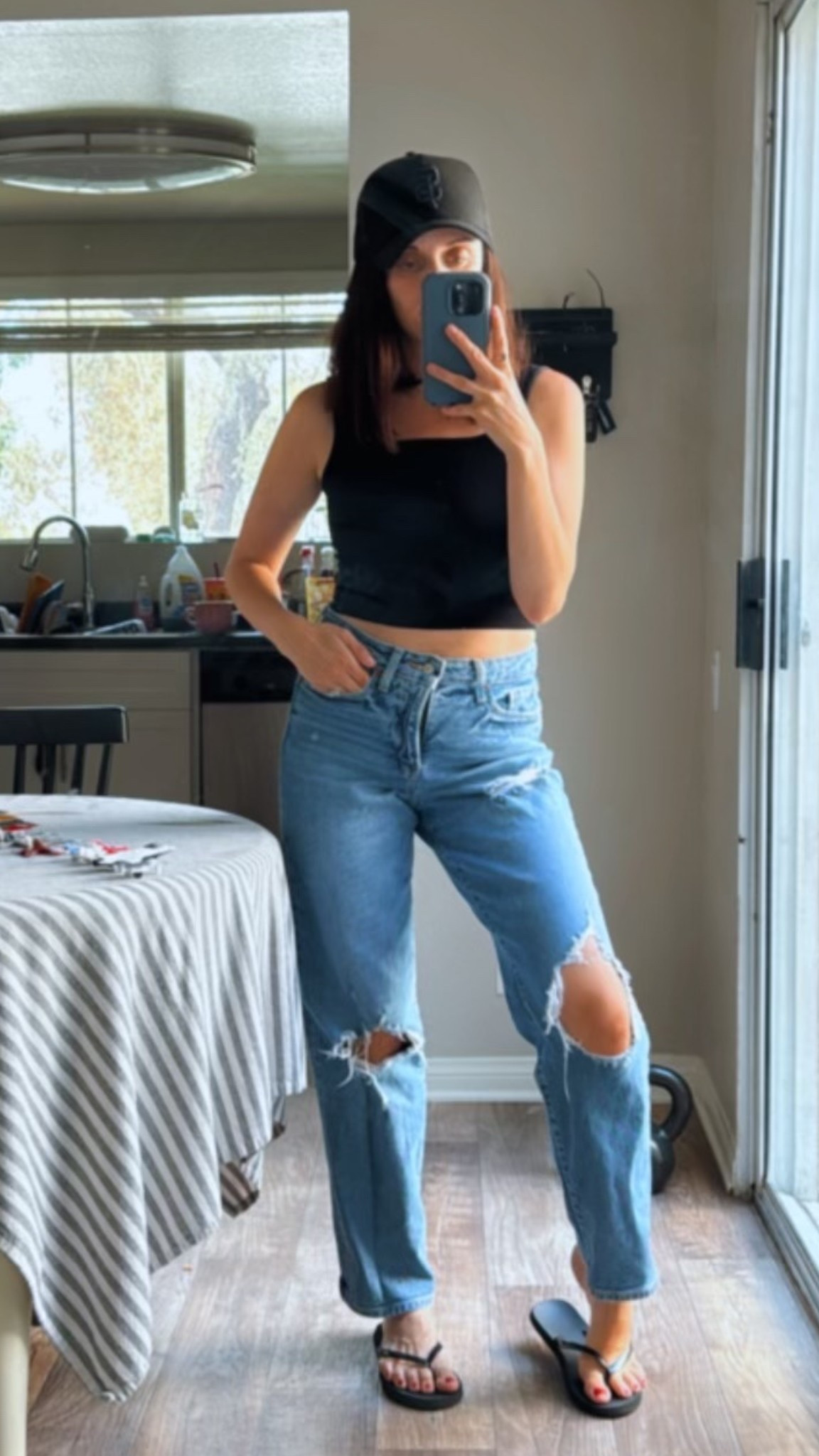 Errand outfit! Love these jeans from old navy #sfgiants #allblacksnapback #baseballhat #ootd #summerootd #rippedjeans 

#LTKActive #LTKFindsUnder50 #LTKSaleAlert