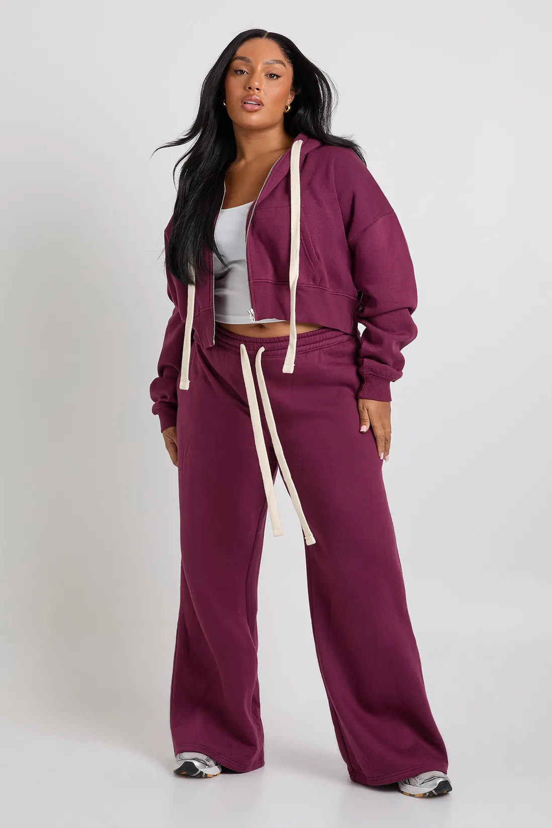 Plus Contrast Drawcord Boxy Crop Hoodie | Boohoo.com (UK & IE)