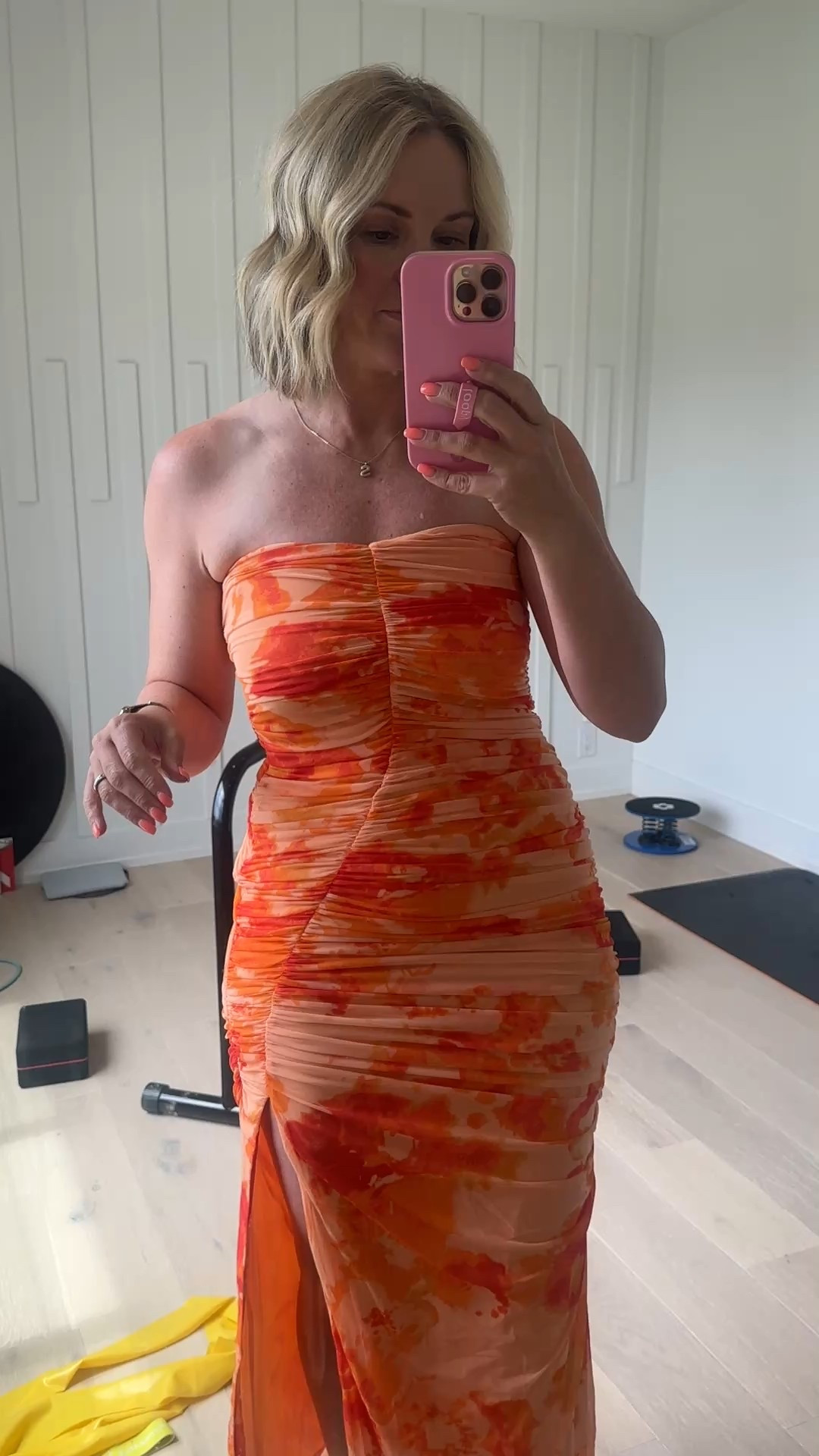 This dress is 💯💯💯!!!! It’s the perfect pattern, and fit!!!! The colors work well for 🌷🍁🌷🍁!!! #hocspring #hocautumn 

#LTKOver40 #LTKWedding #LTKSaleAlert