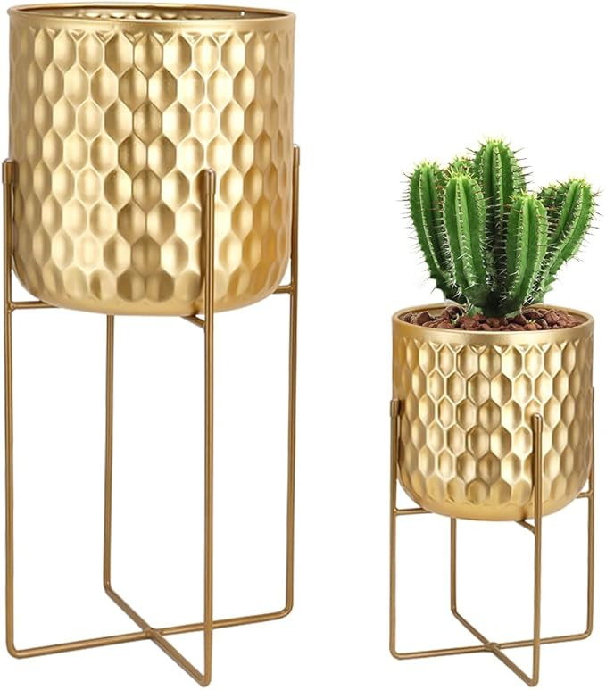 TRIROCKS Set of 2 Planters with Stand Indoor Otdoor Metal Plant Stand 18&12" Tall Morden Planters... | Amazon (US)