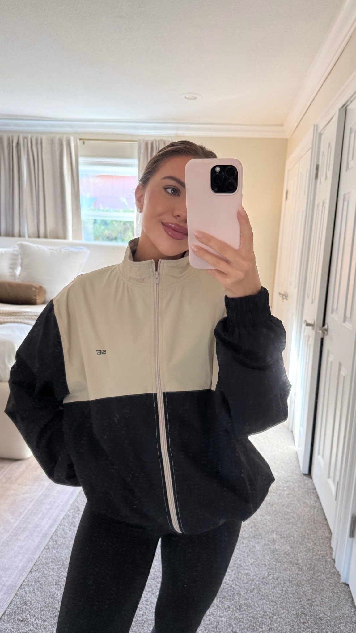 Set active jacket 
Lululemon leggings and sports bra 

#LTKActive