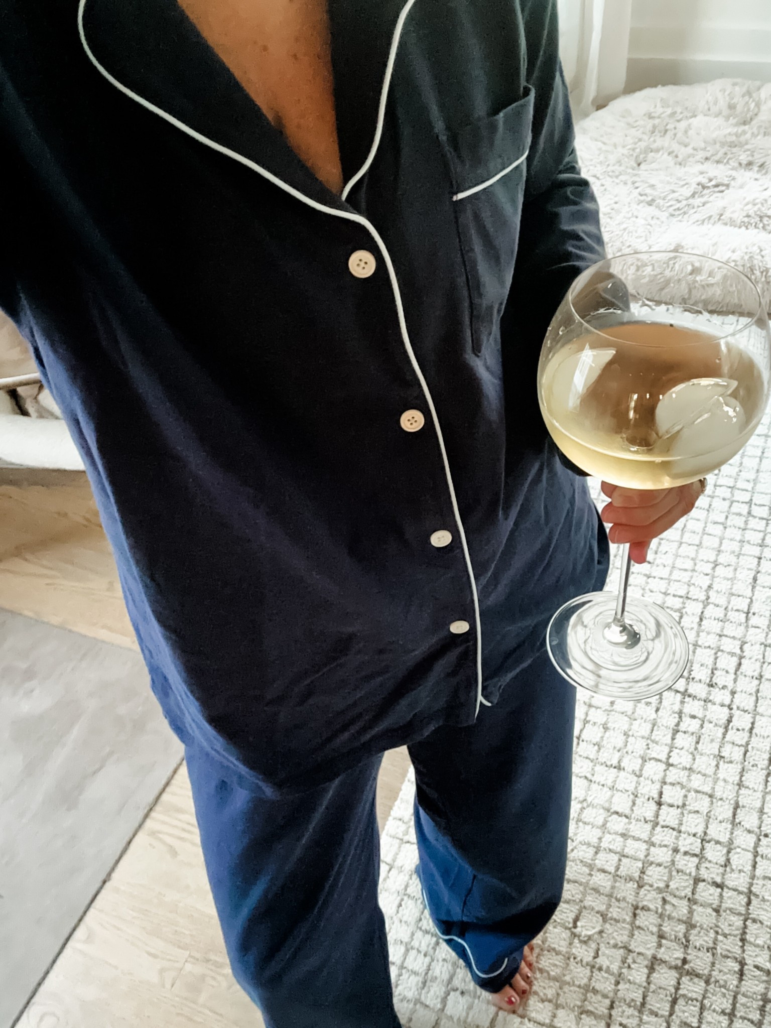 My kinda night. A good Jammie set and a nice glass of wine. Mediums! 

#LTKdayinmylife #LTKselfcare #LTKmomlife