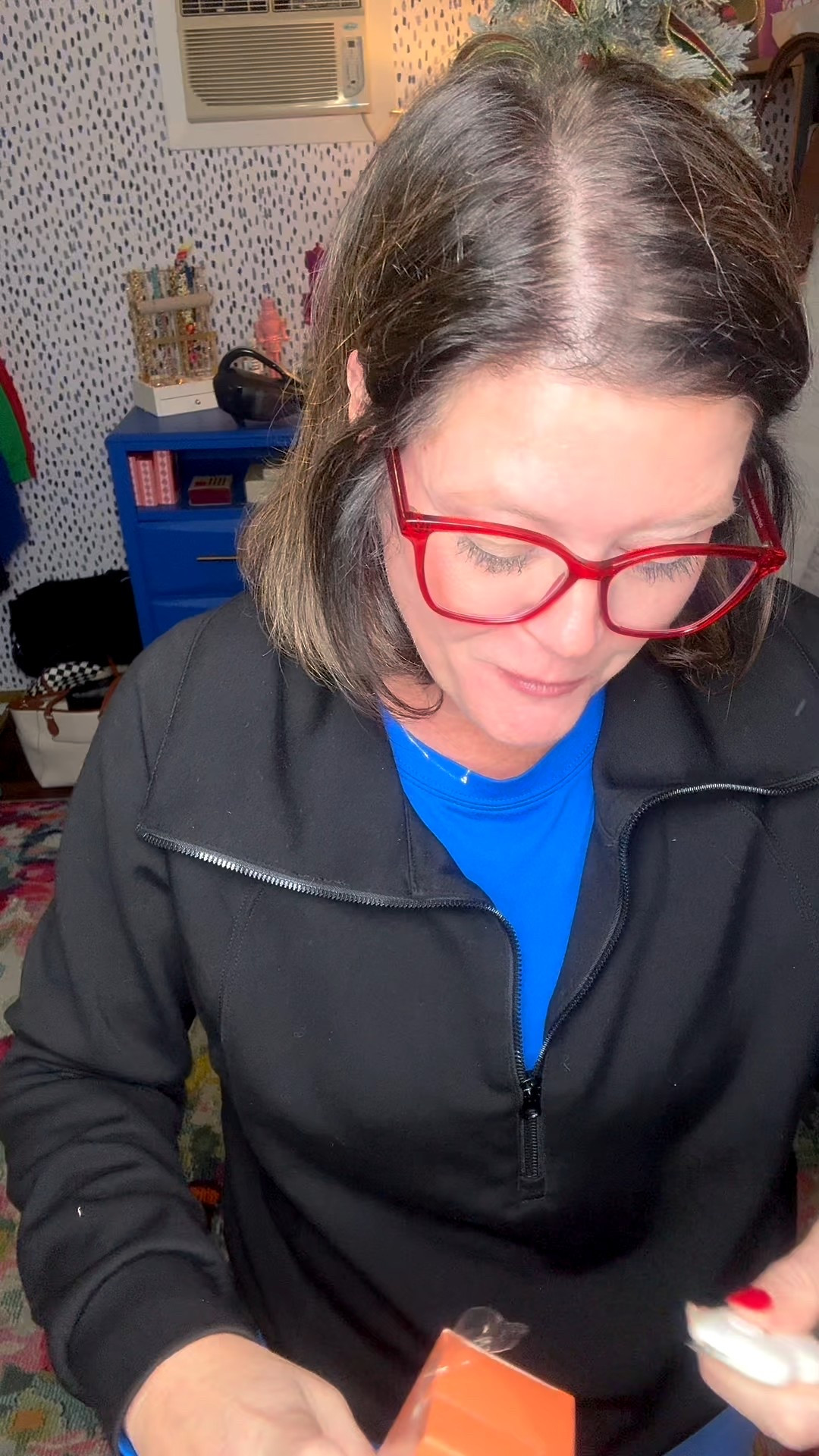 Gives you the best GLOW!! #glowingskin

#LTKgrwm #LTKBeauty #LTKselfcare