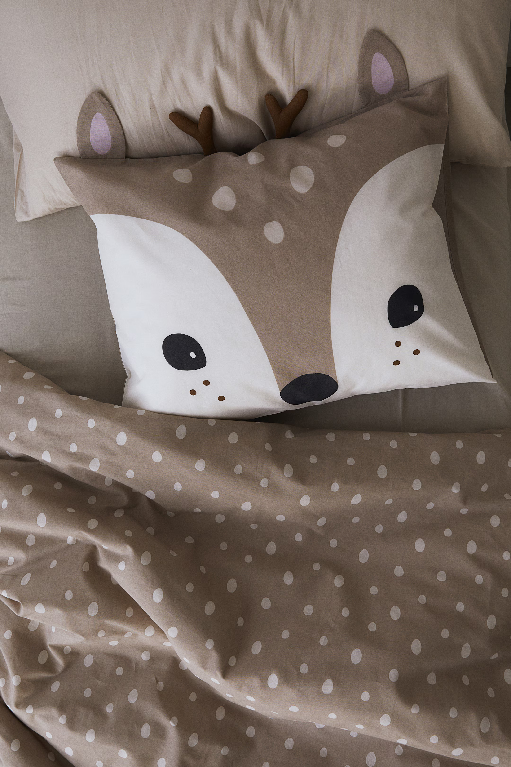 Twin Duvet Cover Set - Beige/reindeer - Home All | H&M US | H&M (US + CA)