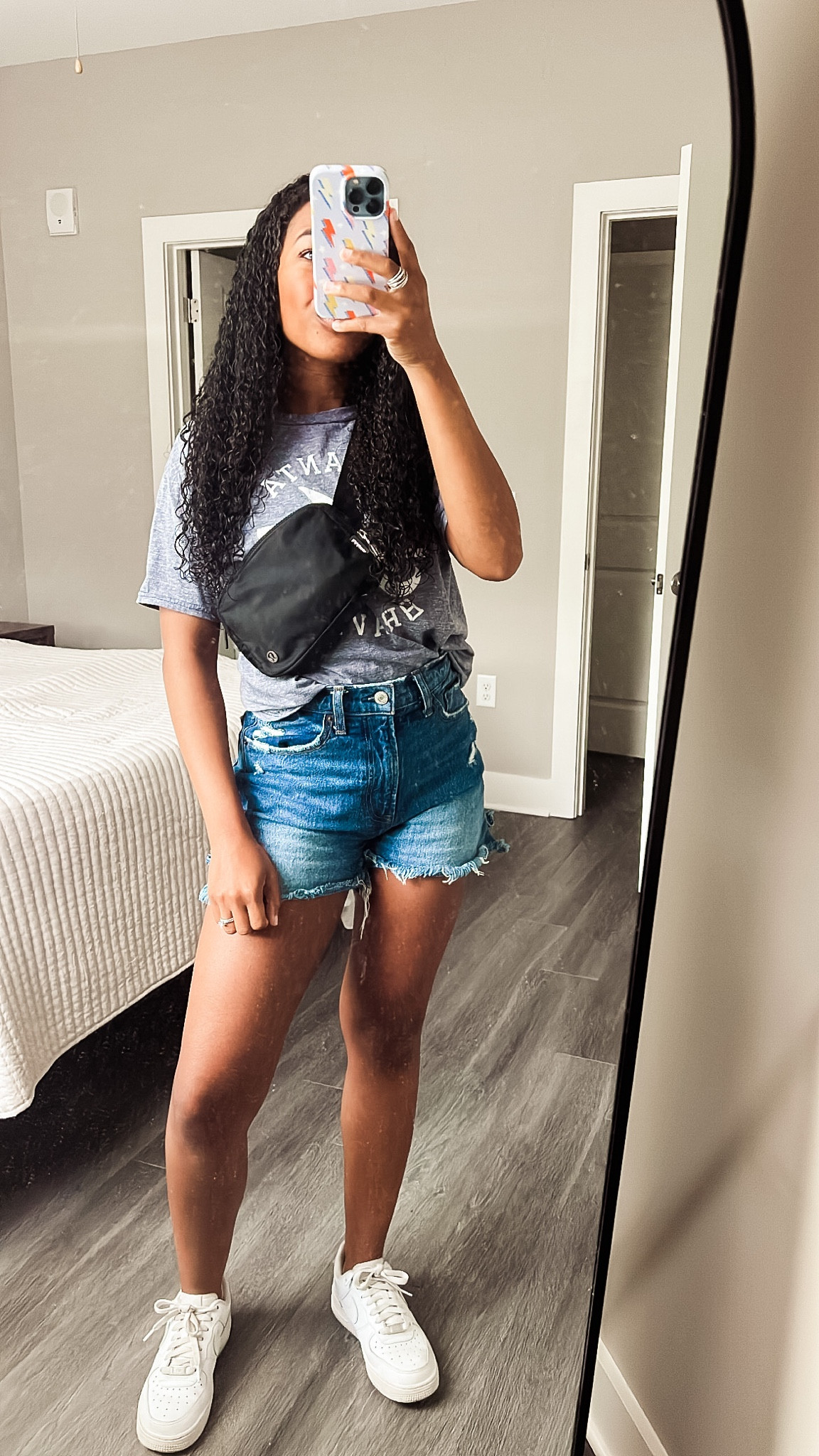 a simple MLB outfit! Especially for afternoon game! 🤍❤️

#LTKstyletip #LTKfamily #LTKhome