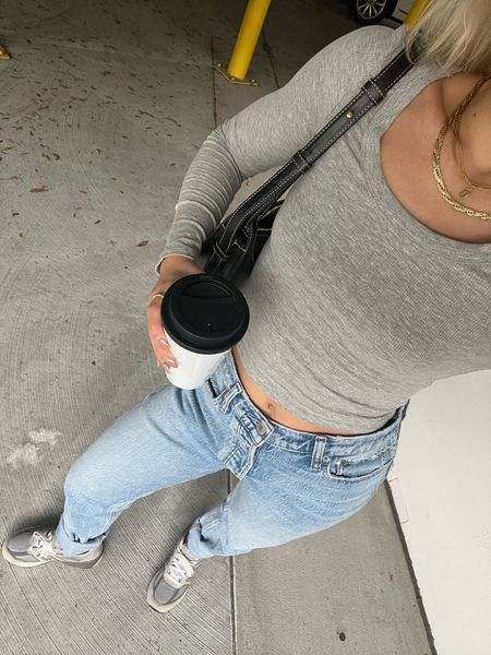 Grey long sleeve, everyday basic tee, everyday long sleeve basic top, grey basic tee, Abercrombie style, Abercrombie jeans, amazon finds, amazon fashion finds, new balance sneakers, casual everyday style 