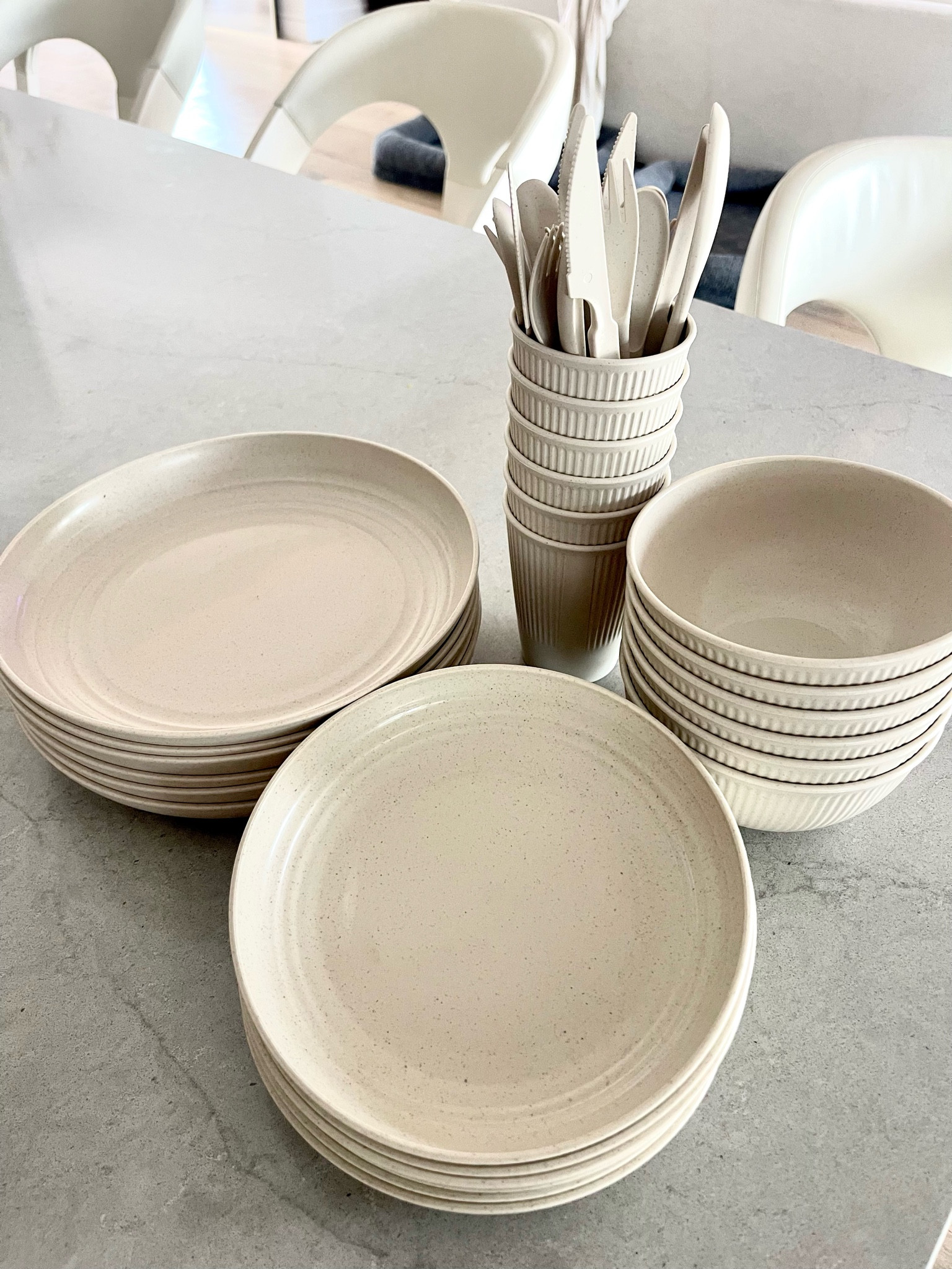 $27 set for 42 pieces!

#LTKhome #LTKfindsunder50 #LTKfamily