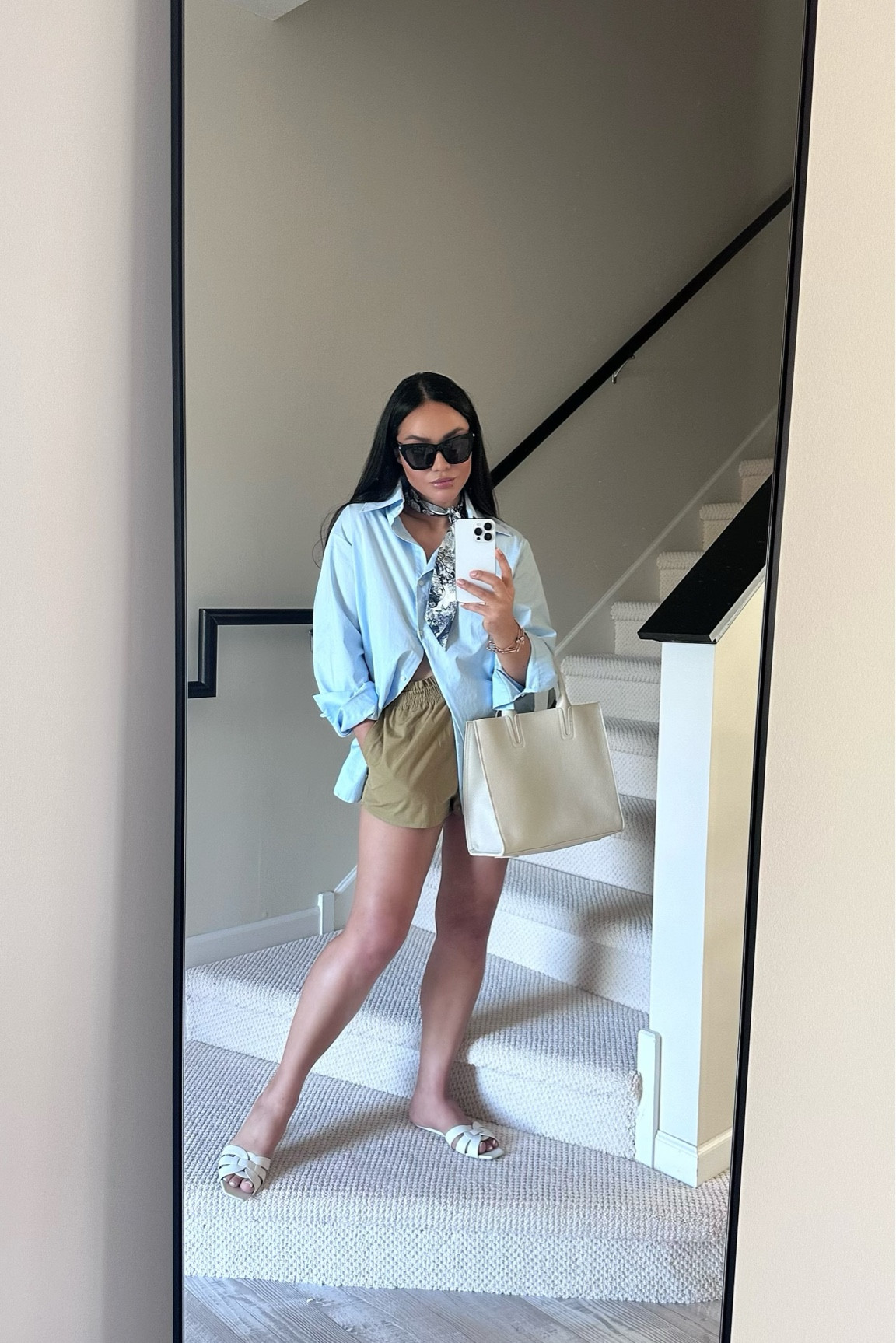 Casual Chic Outfit Details:
YAITTE top and bottom
Dior silk scarf
Endrizzi Bianca Cream Pebbled Bag
YSL sunglasses
My Little Vendome Arc Bracelet 
#yaitte #dior #ysl #chanel #mylittlevendome #endrizzi 