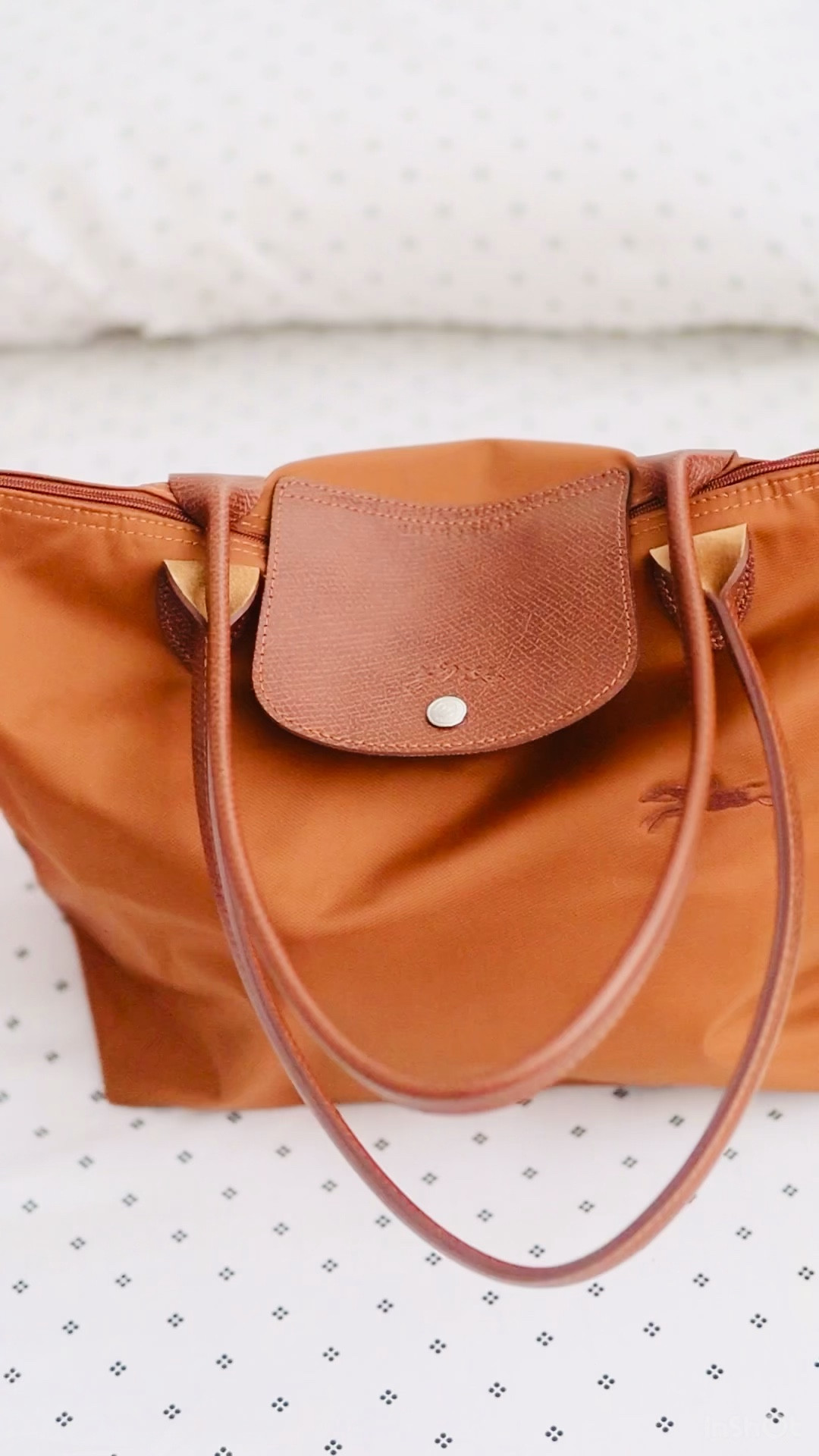 Added this budget friendly, easy and durable tote bag for every day!! Great for travel and for work! What’s in my work bag!! Also comes in a ton/variety of different sizes and colours. Highly recommend it 

#LTKstyletip #LTKbag #LTKworkwear