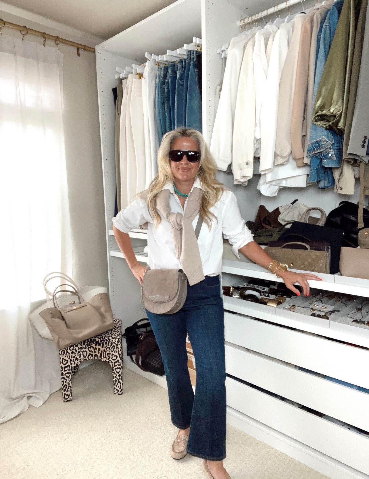  ✨Tap the bell and ❤️ for over 40 fashion, midlife style, midsize fashion and luxury looks for less. 
⬇️Sizing information:
Mediums, size down


You’re not going to believe how versatile this shirt is 👏
The Athleta Midday Shirt is stretchy, belly-friendly, and moves with you — not against you.

Here’s how I wear mine:
✈️ Travel → comfy + polished
🍎 Volunteering at school → easy but put-together
🌙 Evening out → chic + effortless

💕 Midlife style doesn’t have to be complicated.

👉 Save this for outfit inspo + tag your bestie who needs new closet staples!

👑"Helping you look good, feel good!" - Lindsey Denver

Follow my LTK @Over40andmidlife on the @shop.LTK app to view this post and get my exclusive app-only content!

#liketkit 
@shop.ltk
https://liketk.it/5mpZP

Follow my LTK @Over40andmidlife on the @shop.LTK app to view this post and get my exclusive app-only content!

#liketkit 
@shop.ltk
https://liketk.it/5mq0o

Follow my LTK @Over40andmidlife on the @shop.LTK app to view this post and get my exclusive app-only content!

#liketkit #LTKMidsize #LTKOver40 #LTKFindsUnder100
@shop.ltk
https://liketk.it/5mqqJ