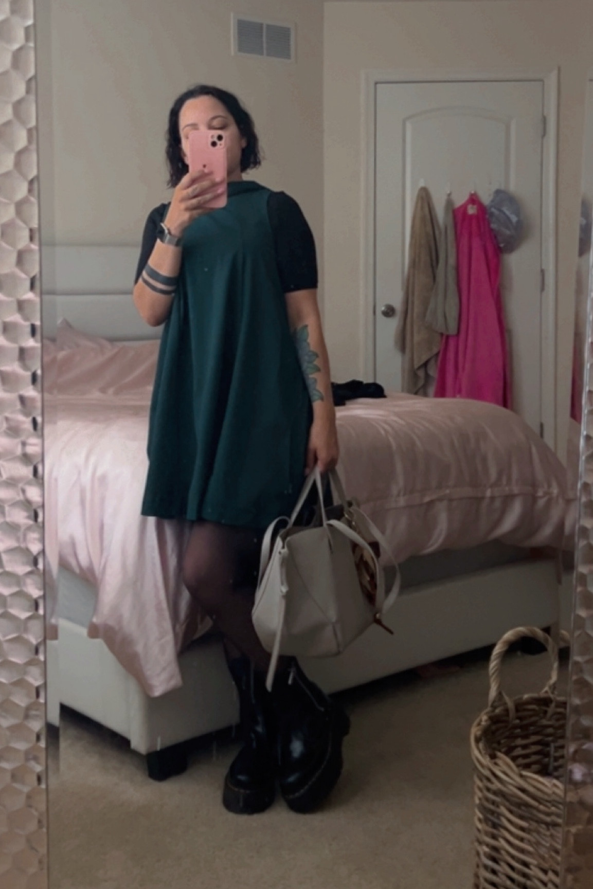 Rainy day outfit, cloudy day outfit, Doc outfit, Dr martens outfit

#LTKWorkwear #LTKU #LTKStyleTip