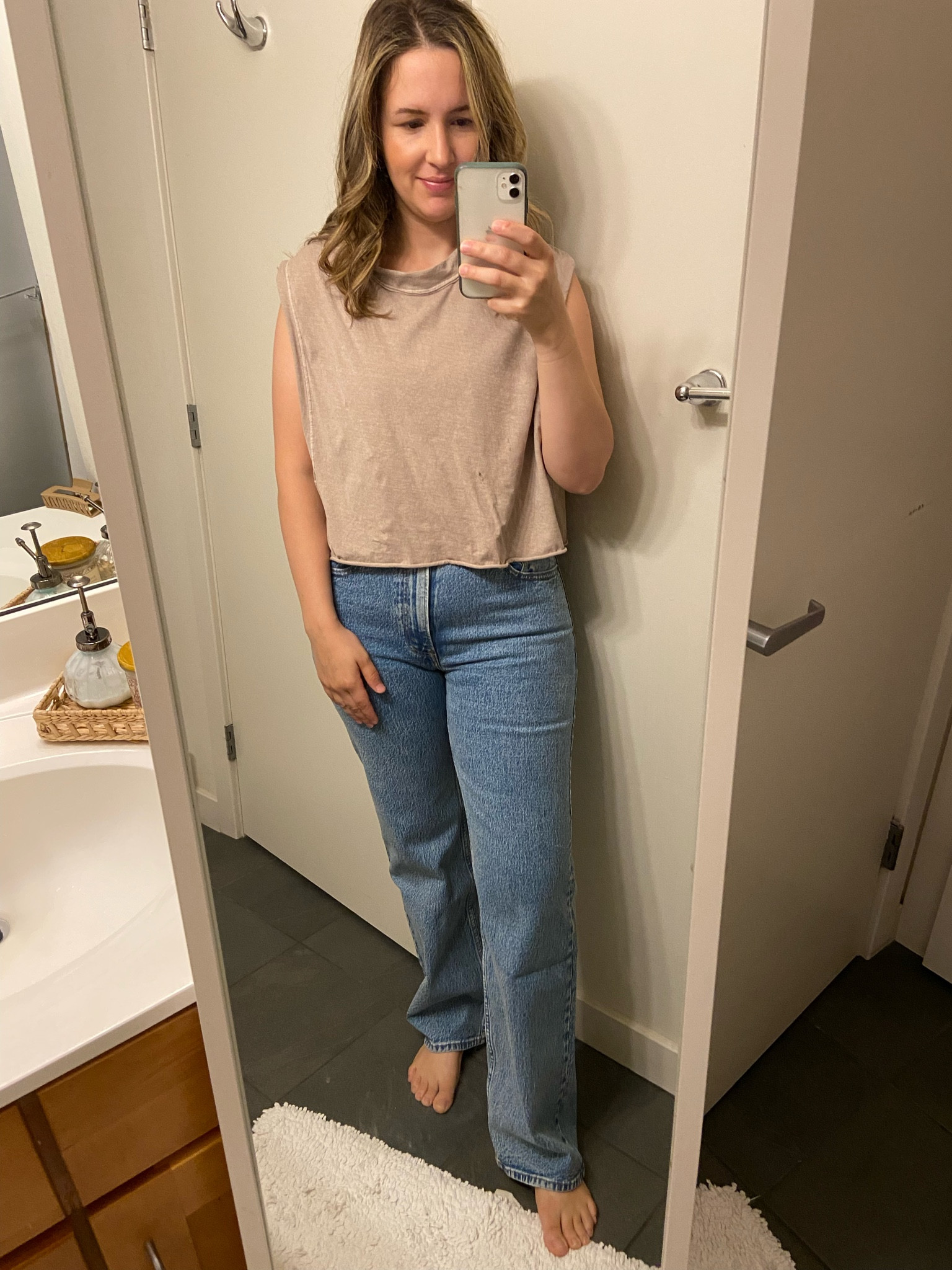 Abercrombie denim sale 20%, high rise 90s relax, medium marble, size 30 

#LTKSeasonal #LTKcurves #LTKsalealert