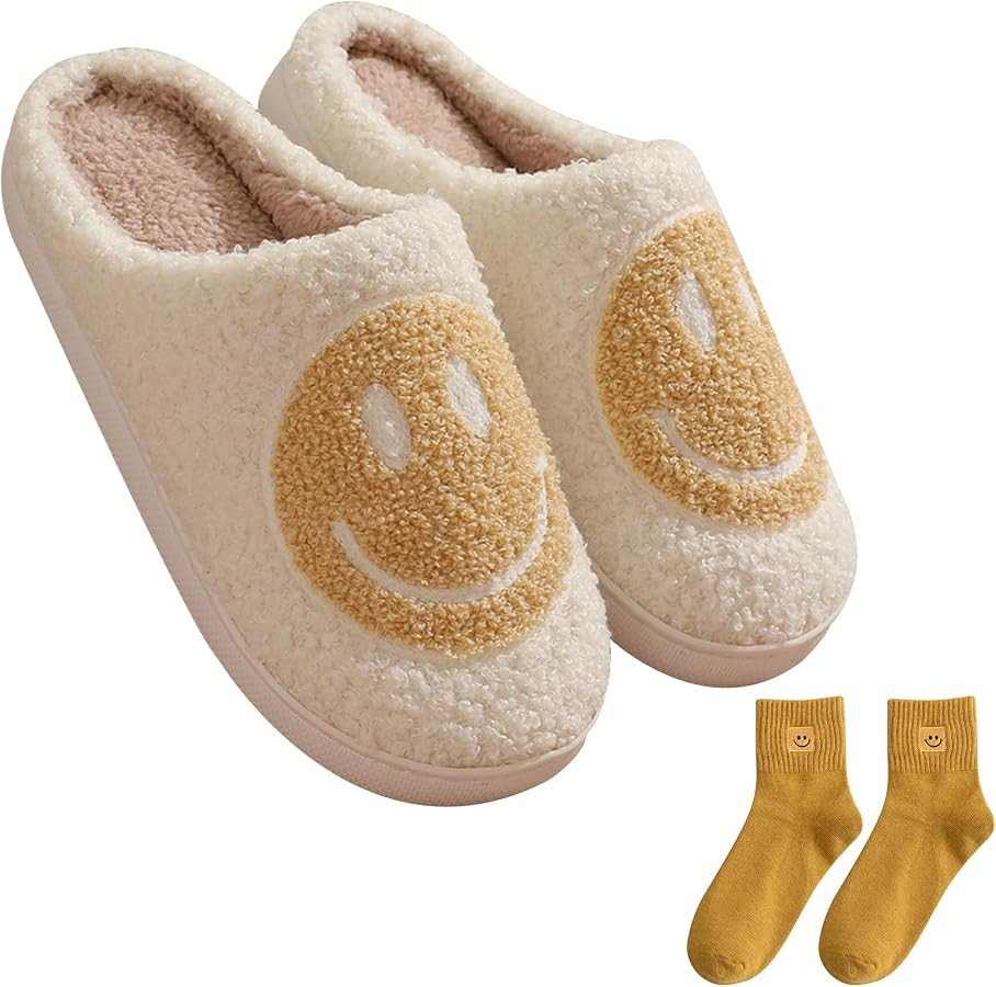 DepiYorSn Happy Face Slippers Retro Cozy Comfy Plush Warm Slip-on Slippers Winter Soft Fuzzy Indo... | Amazon (US)
