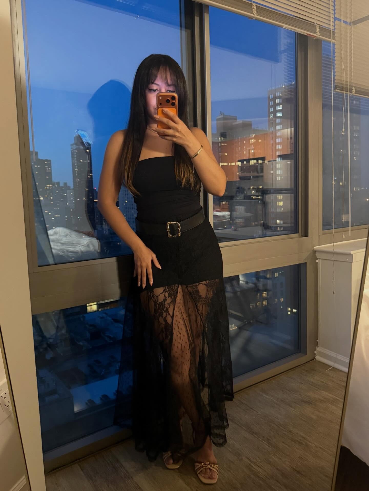 The last few days in NYC… went on a night out after ages and also back to my workout classes! Spring really brings out some extra motivation in everyone ☀️🫶🌸

#nyc #nyclifestyle #nyccreator #fashion