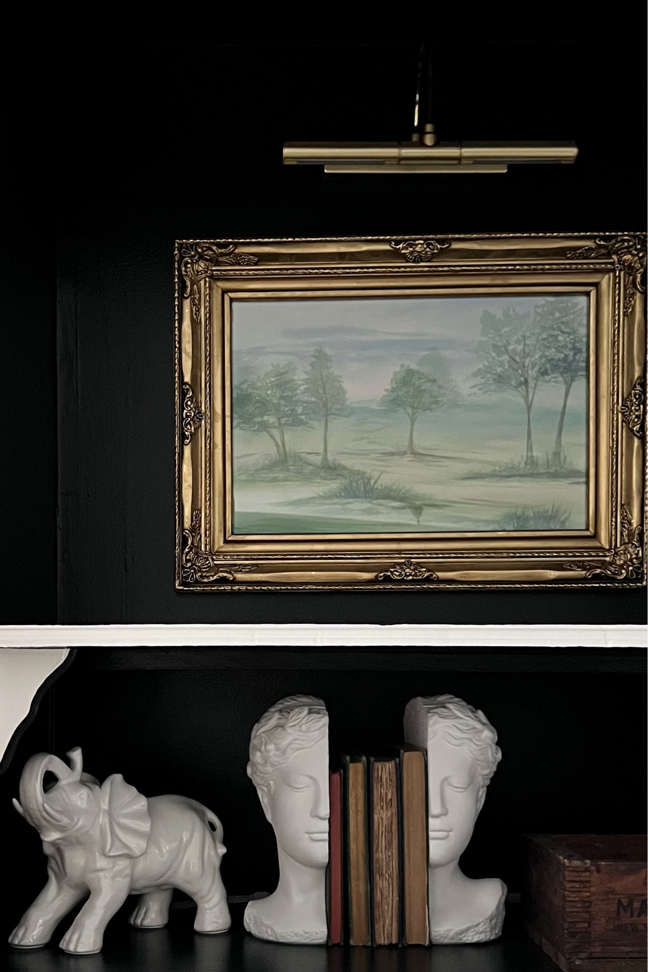 Amazon battery powered picture light

#LTKFindsUnder50 #LTKHome #LTKGiftGuide