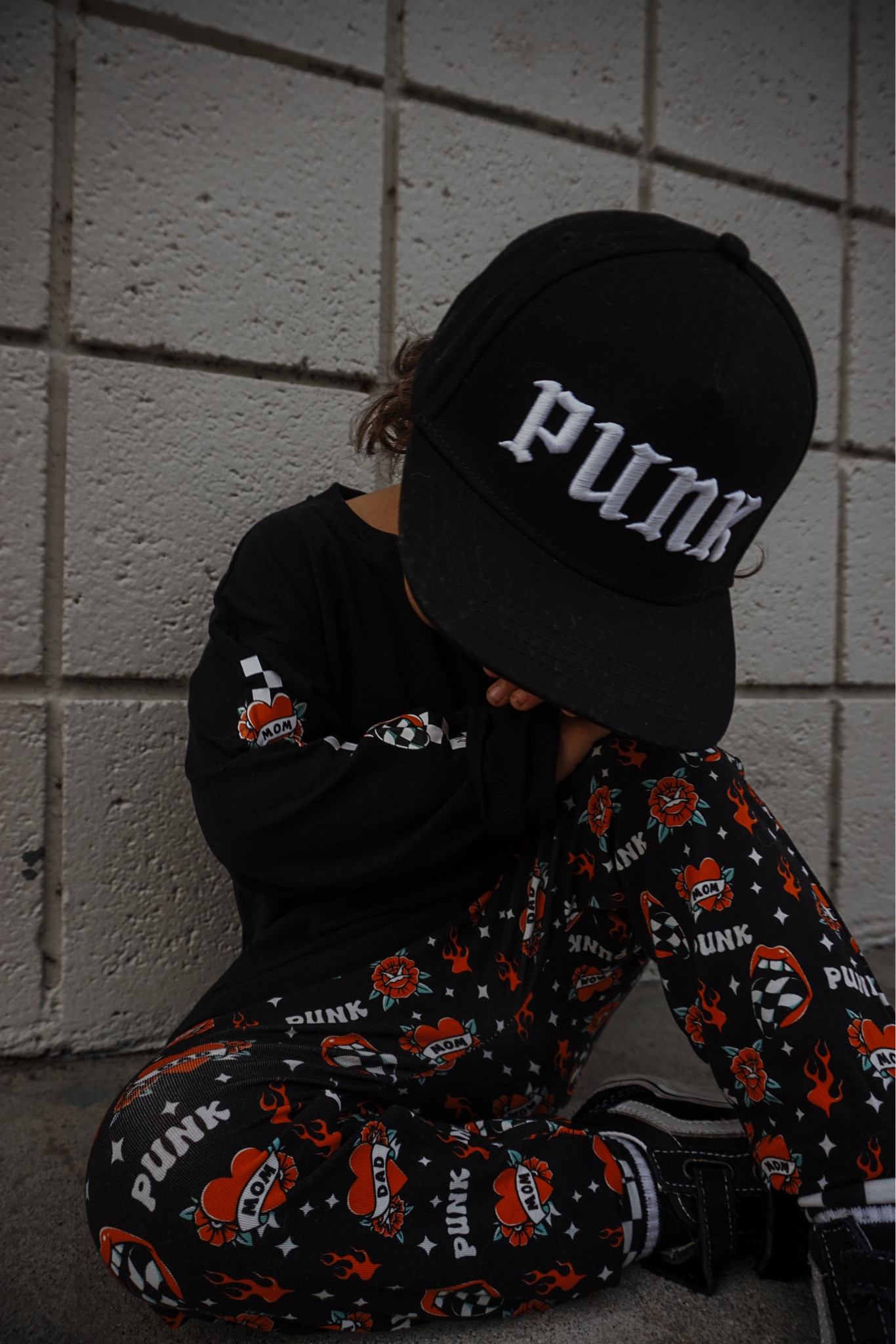 Sweet dreams shop coming to Little Trouble, 5/29 at 3:00 pm PST

Baby toddler infant unisex zipper footie two piece bamboo pajamas punk skate ride mama dad cool kids 

#LTKBaby #LTKKids #LTKStyleTip