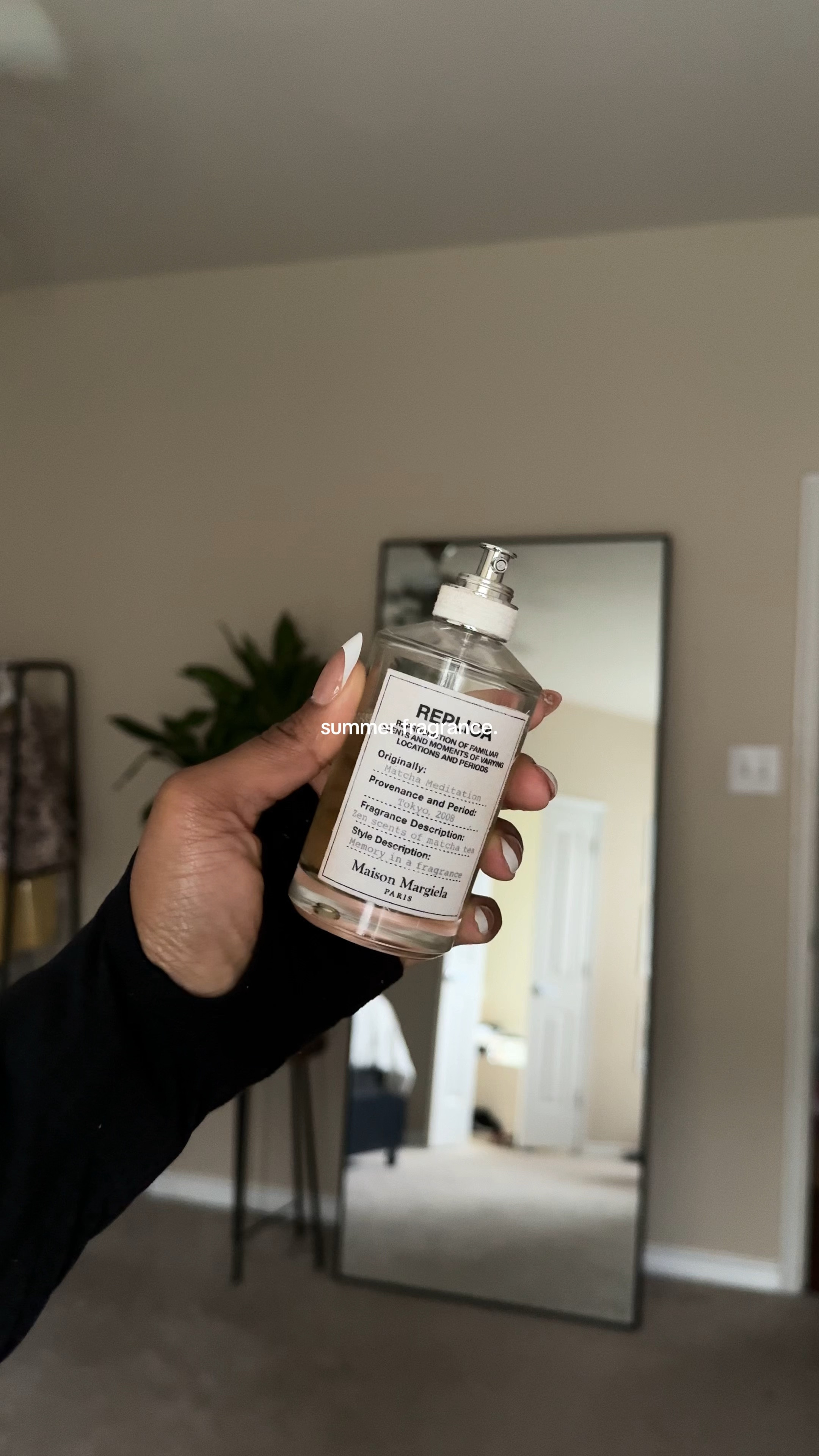 Favorite summer base scent! It’s called Matcha Meditation but I think it may be discontinued 🫠

#LTKFindsUnder100 #LTKBeauty #LTKSeasonal