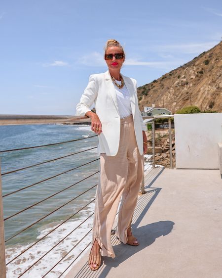 🚨RESTOCK ALERT!🚨 These best-selling gauzy cotton pants are back in stock, and they are a must-have for summer, beach trips, cruises, and more! 

Along with these amazing, soft, breathable, and lightweight pants, a chic white blazer and modern white tee will take you far this upcoming season. They’re what I call “wardrobe basics” …the versatile pieces that you can easily mix and match with other pieces in your closet. Their functionality makes them heavy-hitters and very worth investing in. I really like that each of these offers great coverage but will also allow you to stay cool. 

So here’s my PSA: If you live in a warm climate, will be traveling to the beach, taking a cruise, or heading to a resort, be sure you have these three summer essentials. And if you have to pick just one… make it the pants! 🙌 



~Erin xo 

#LTKtravel #LTKSeasonal #LTKstyletip
